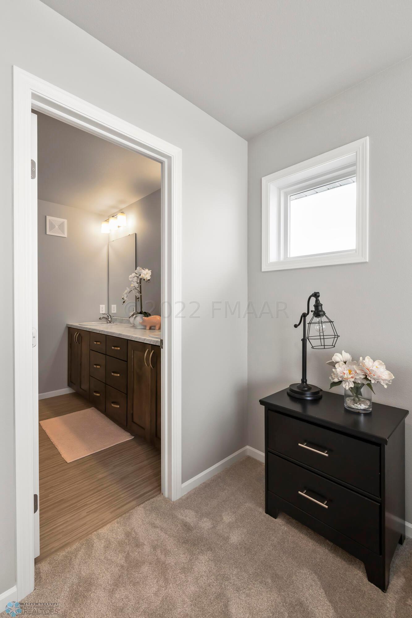 04-20-21-DCH-7679-6V3A3600