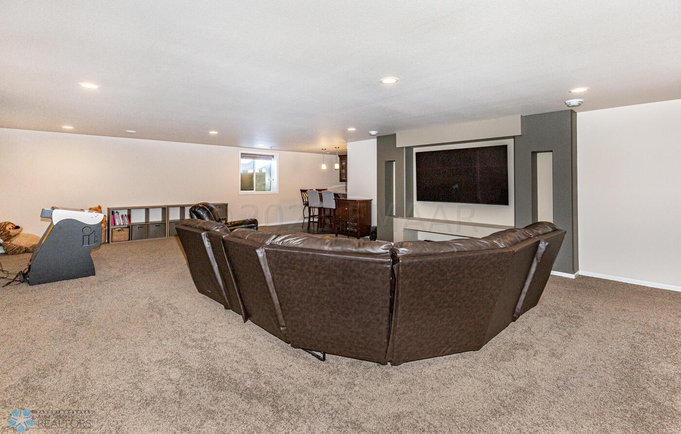 Huge Lower Level