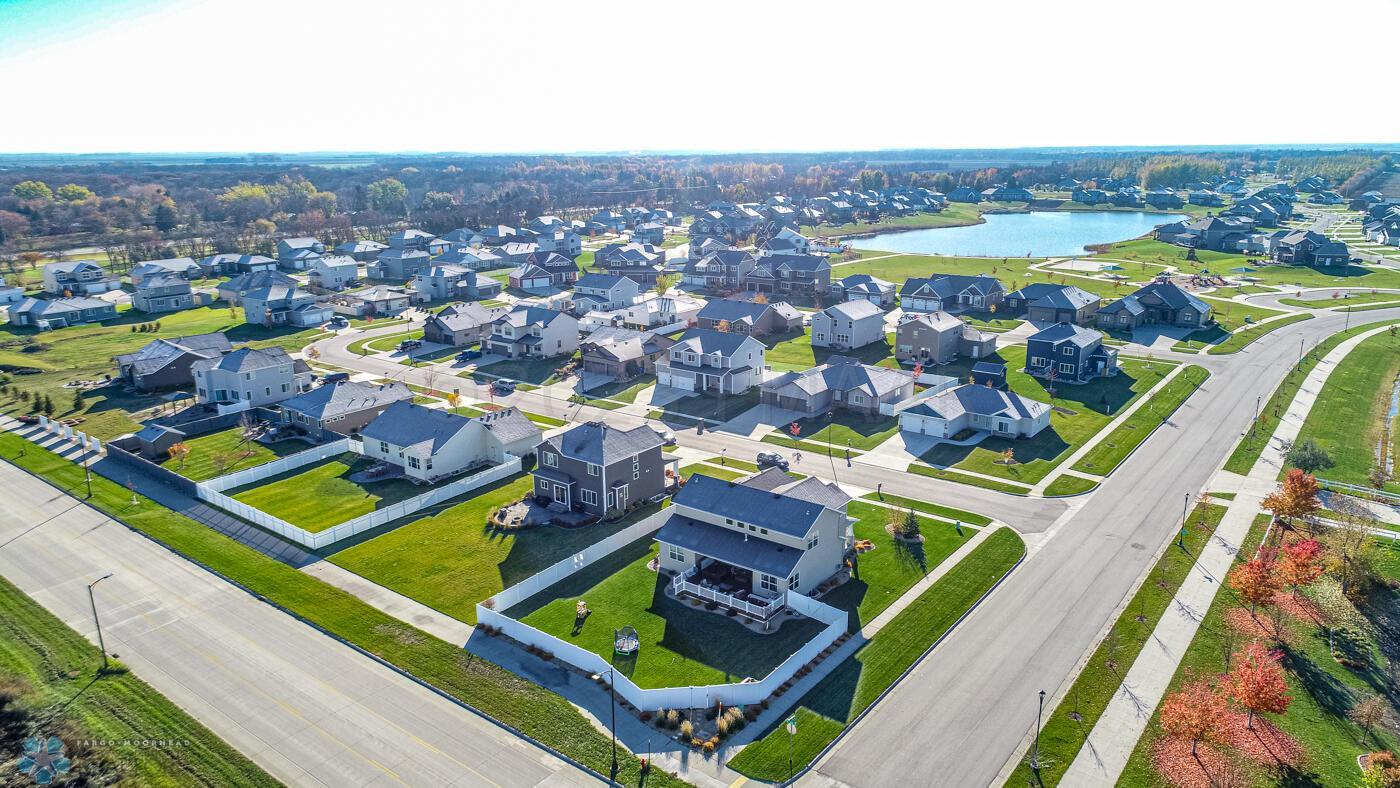 Aerial View of Eagle Pointe