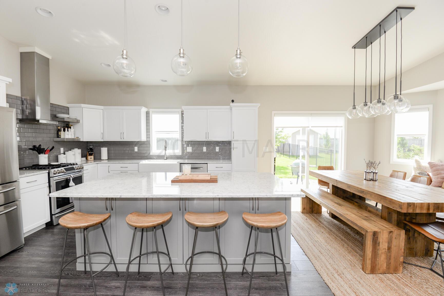 Kitchen/Dining