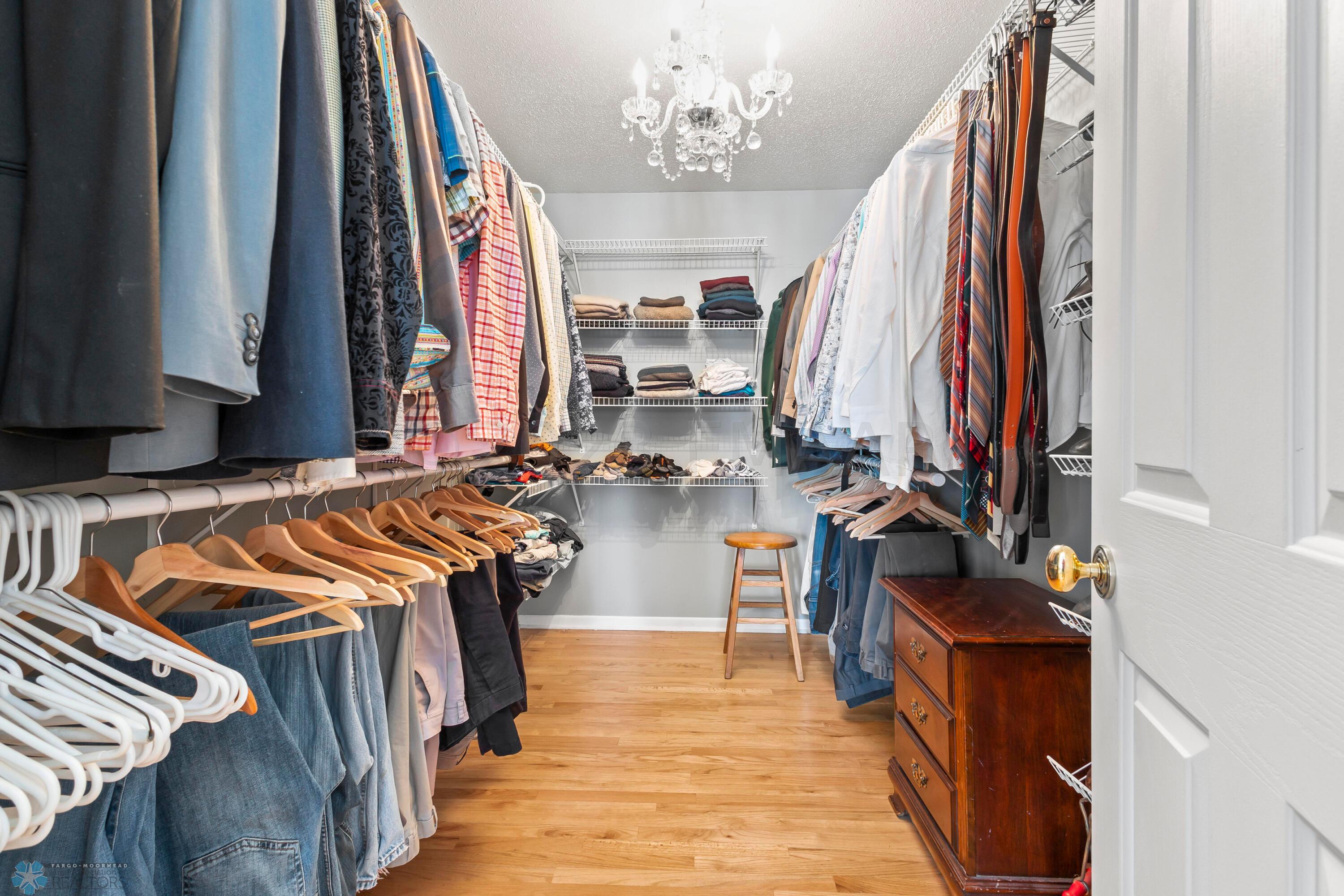 Walk in closet