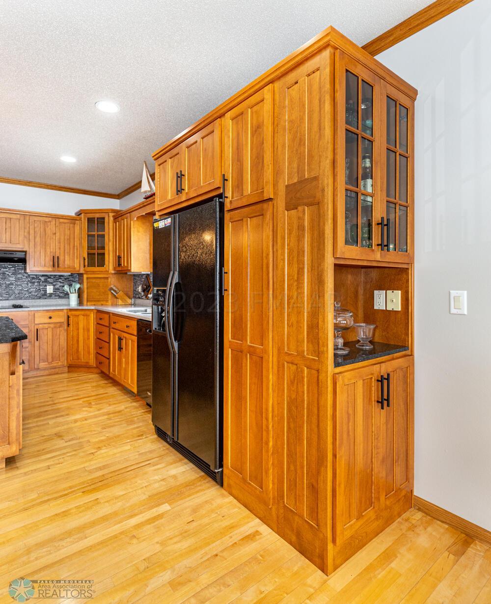 Kitchen 4