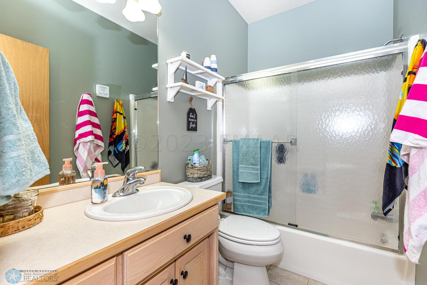 Full Bath Main