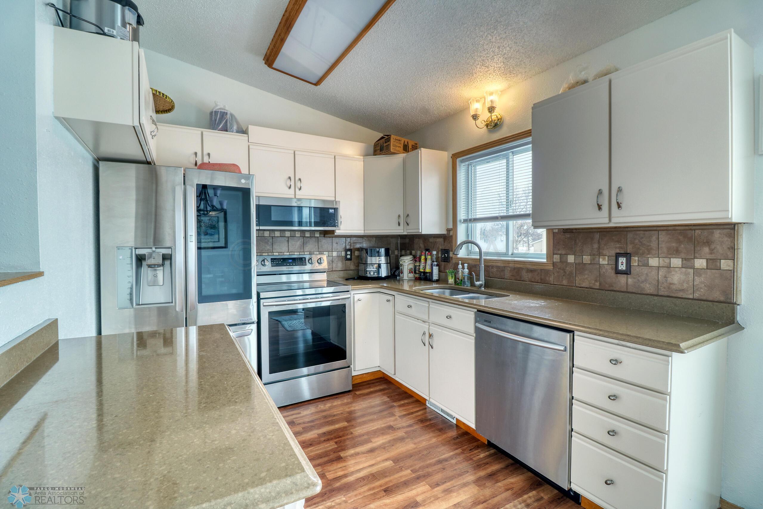 Kitchen1_2