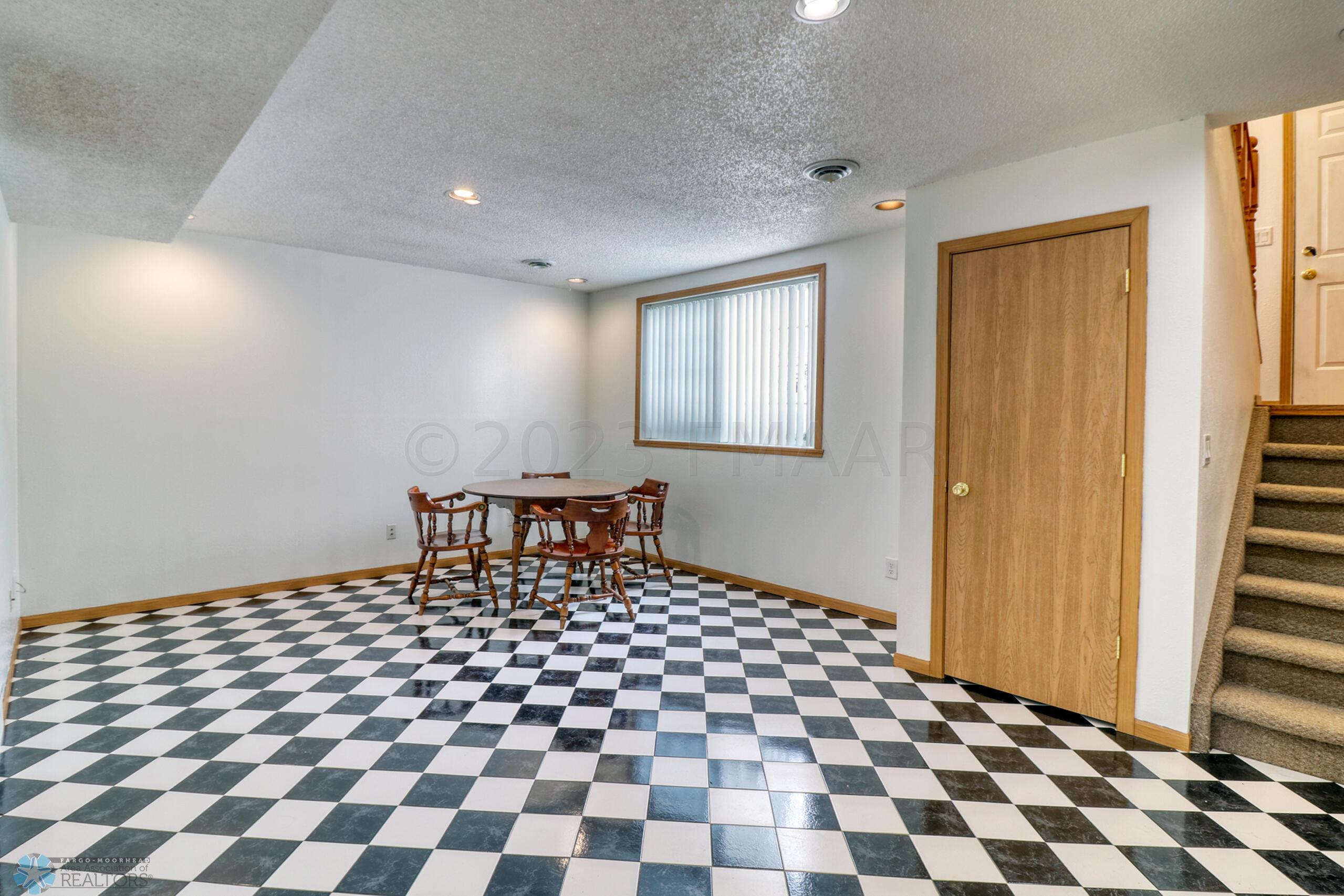 Basement1_1
