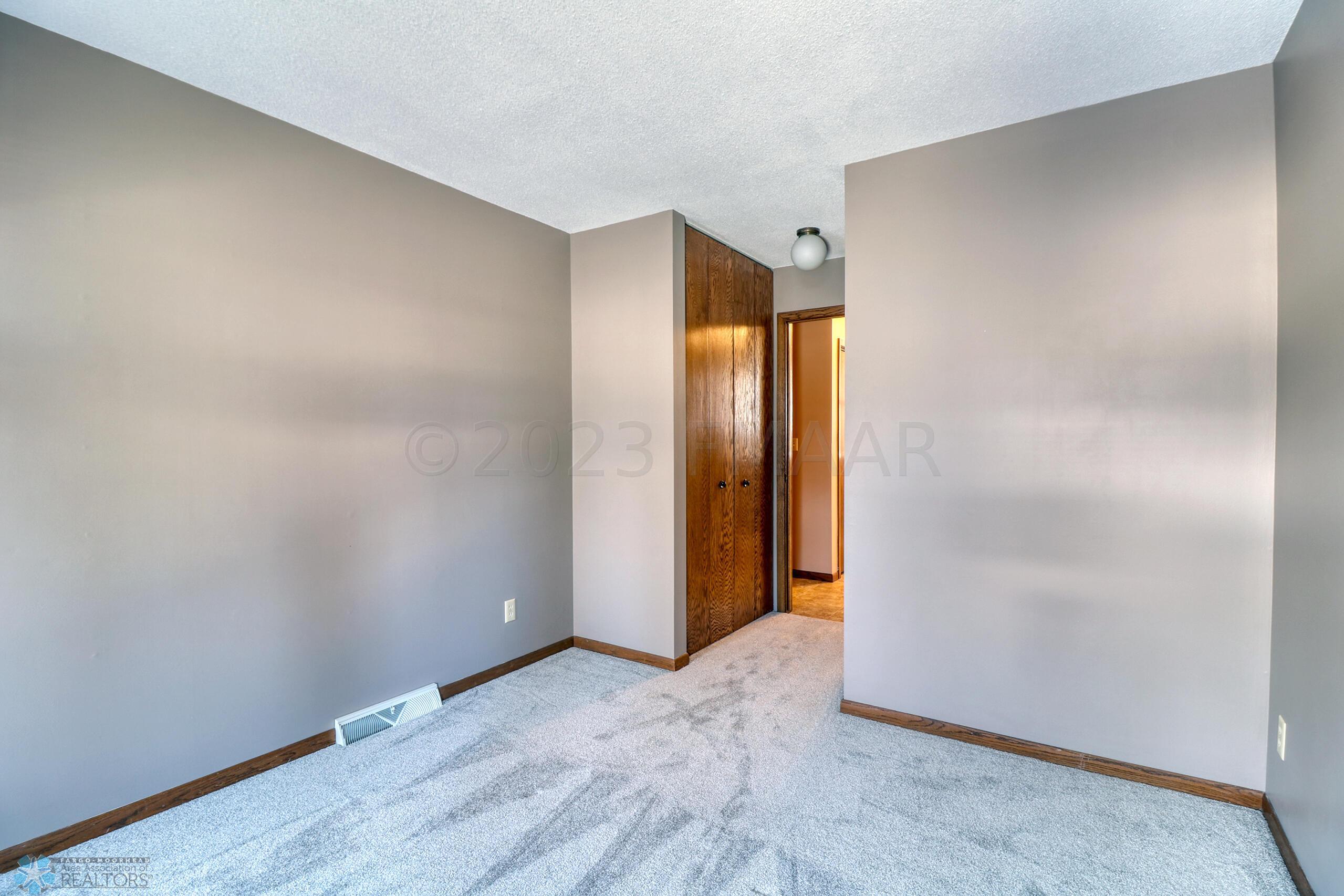 Main Floor Bedrooom
