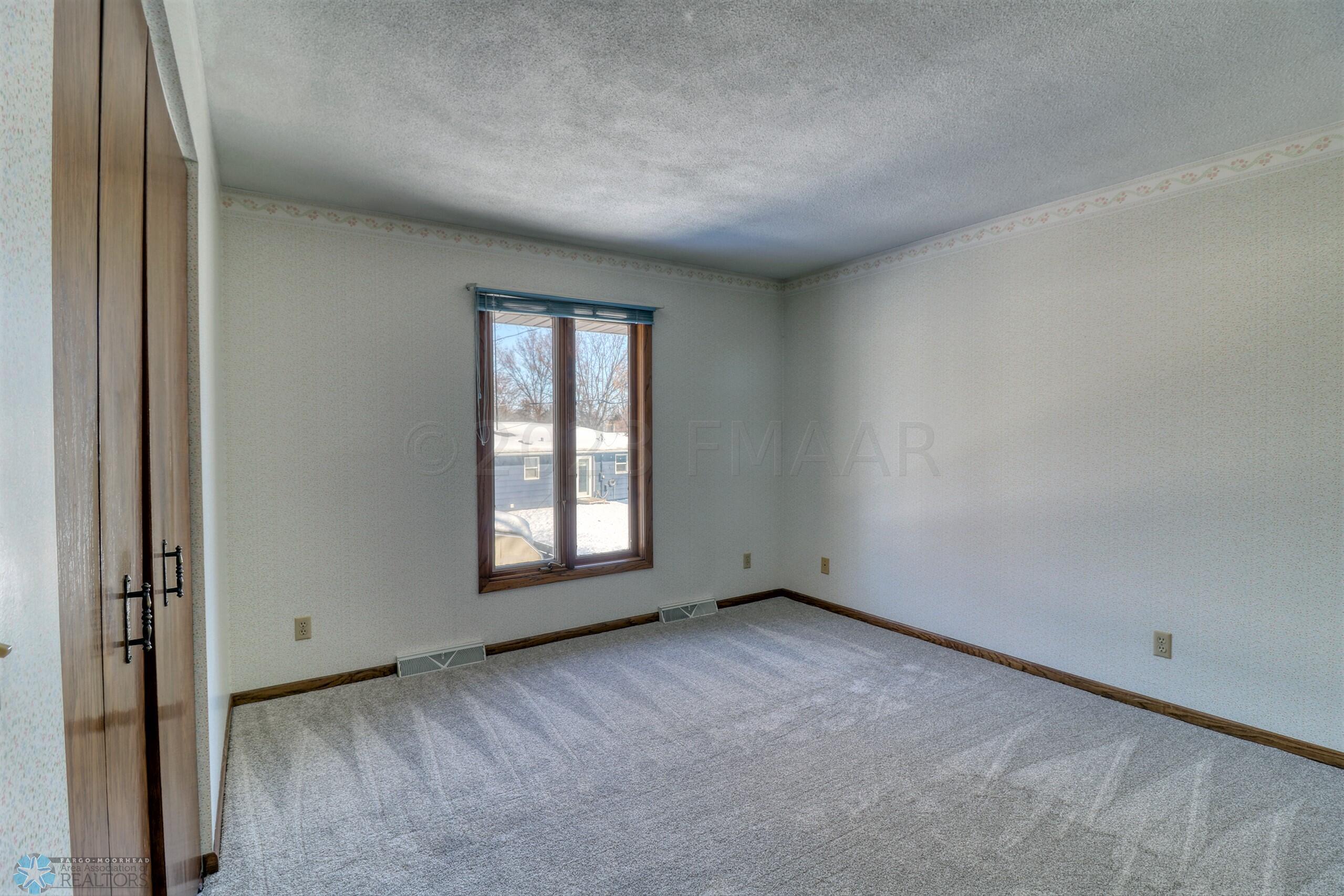 Upstairs Bedroom2