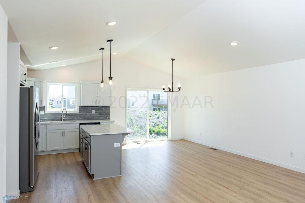 Kitchen/Dining