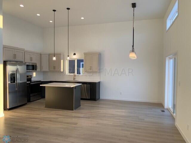 Kitchen dining