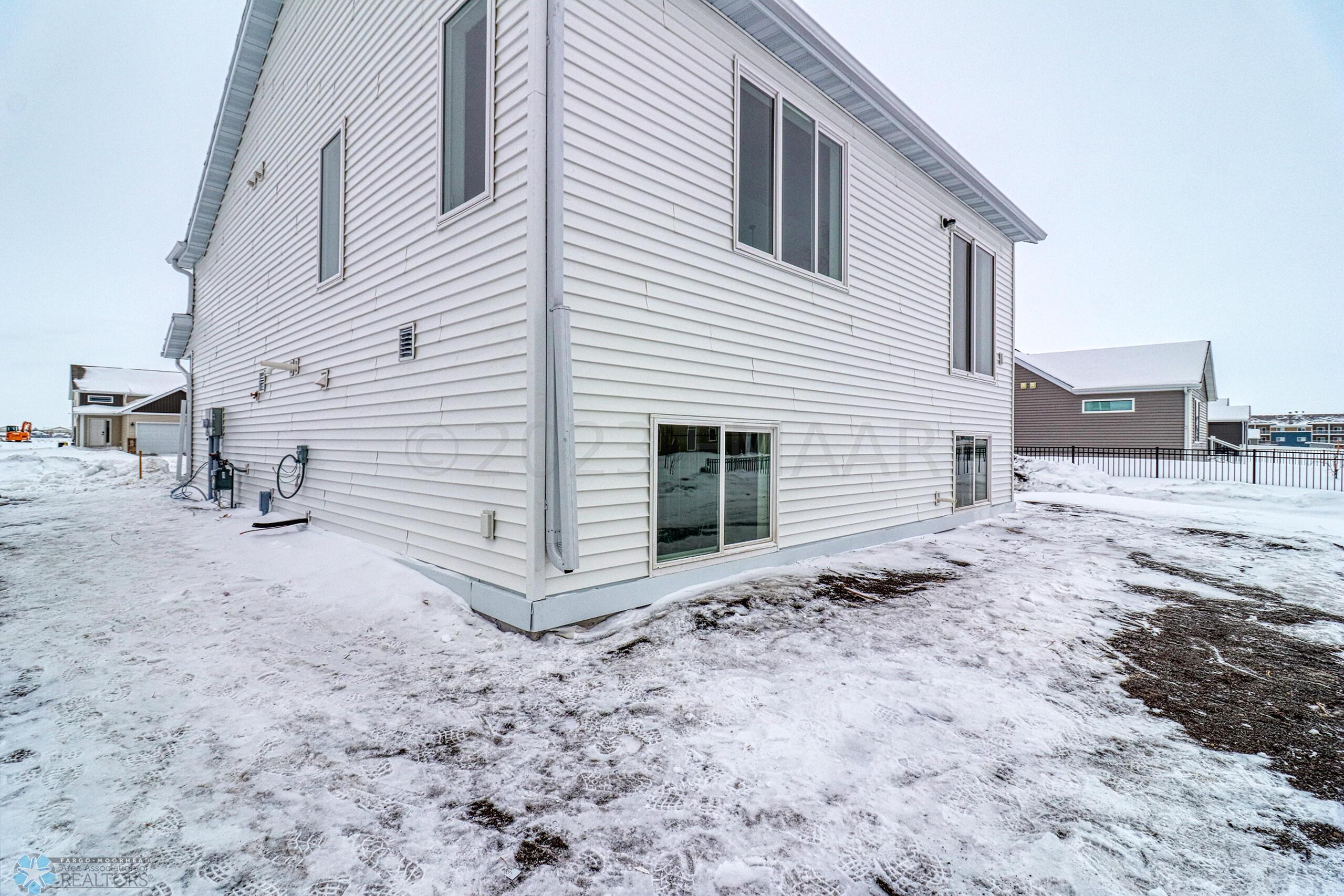 Back Exterior1_2