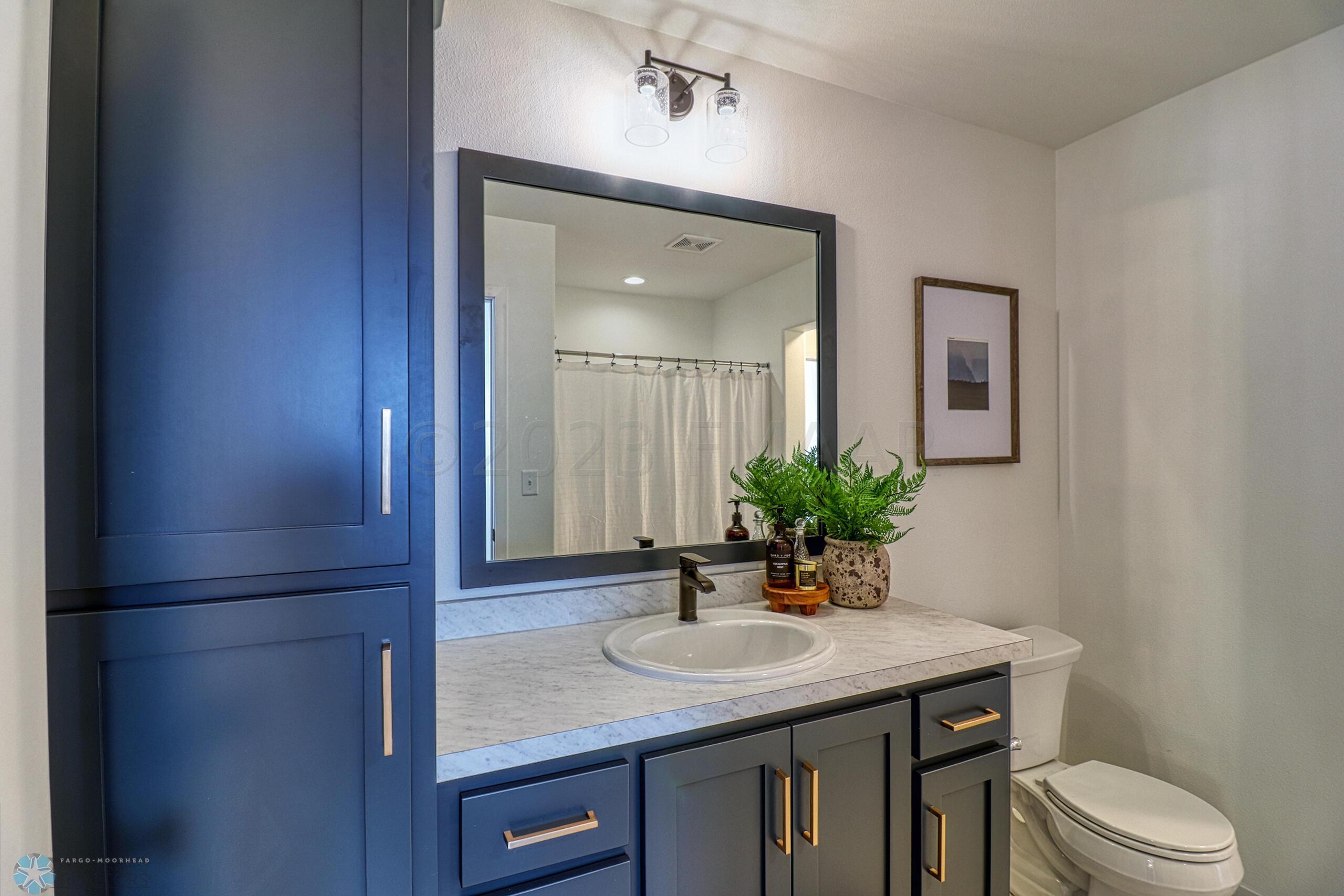 Master Bath1_2