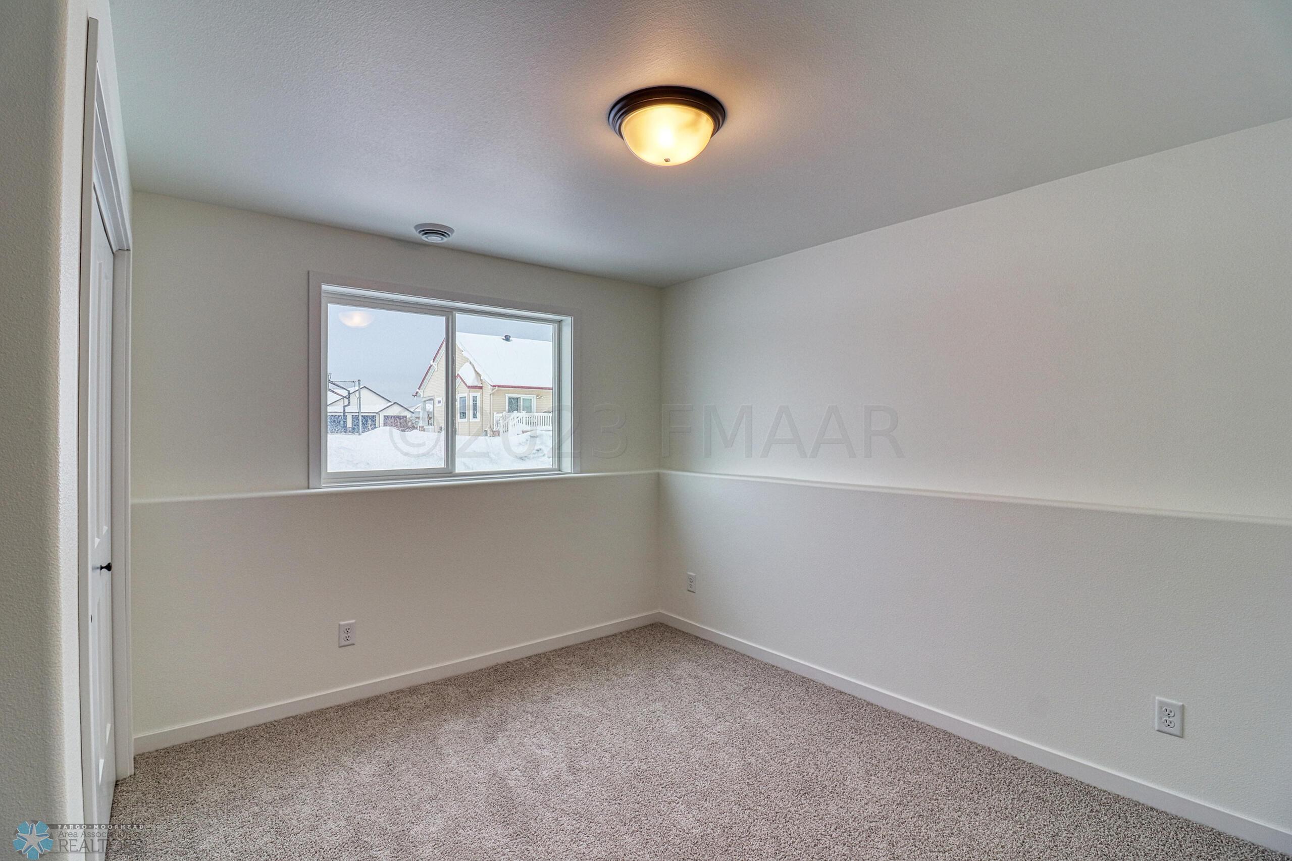 Basement Bed1_1