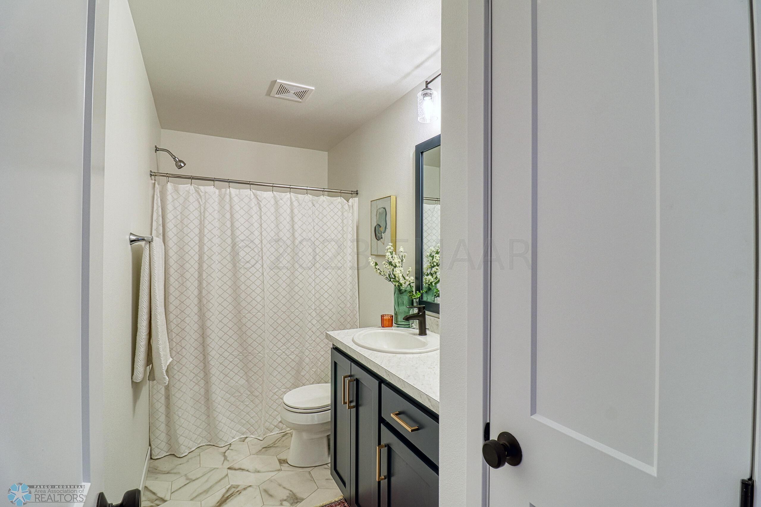 Basement Bath1_2
