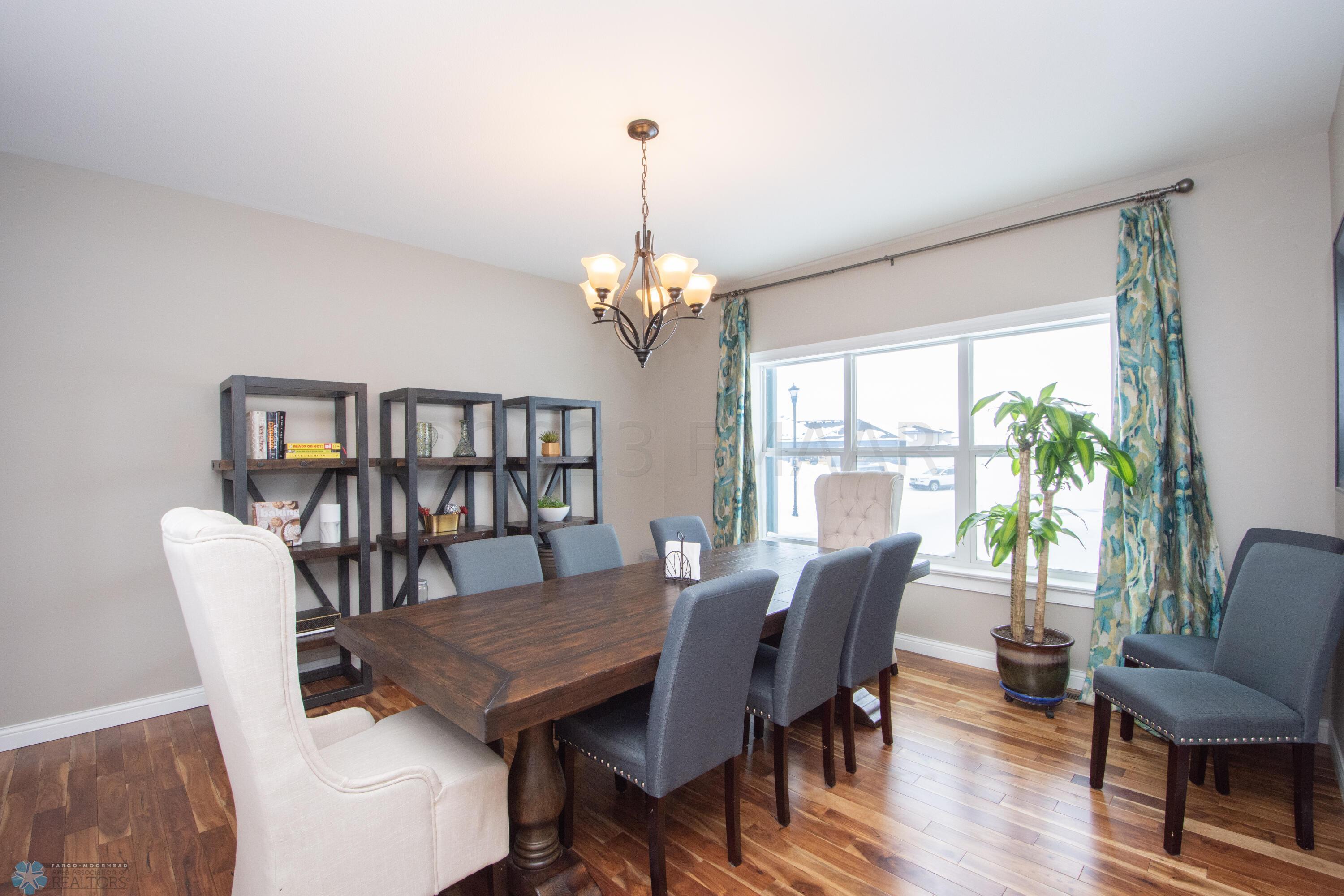 Fromal dining room