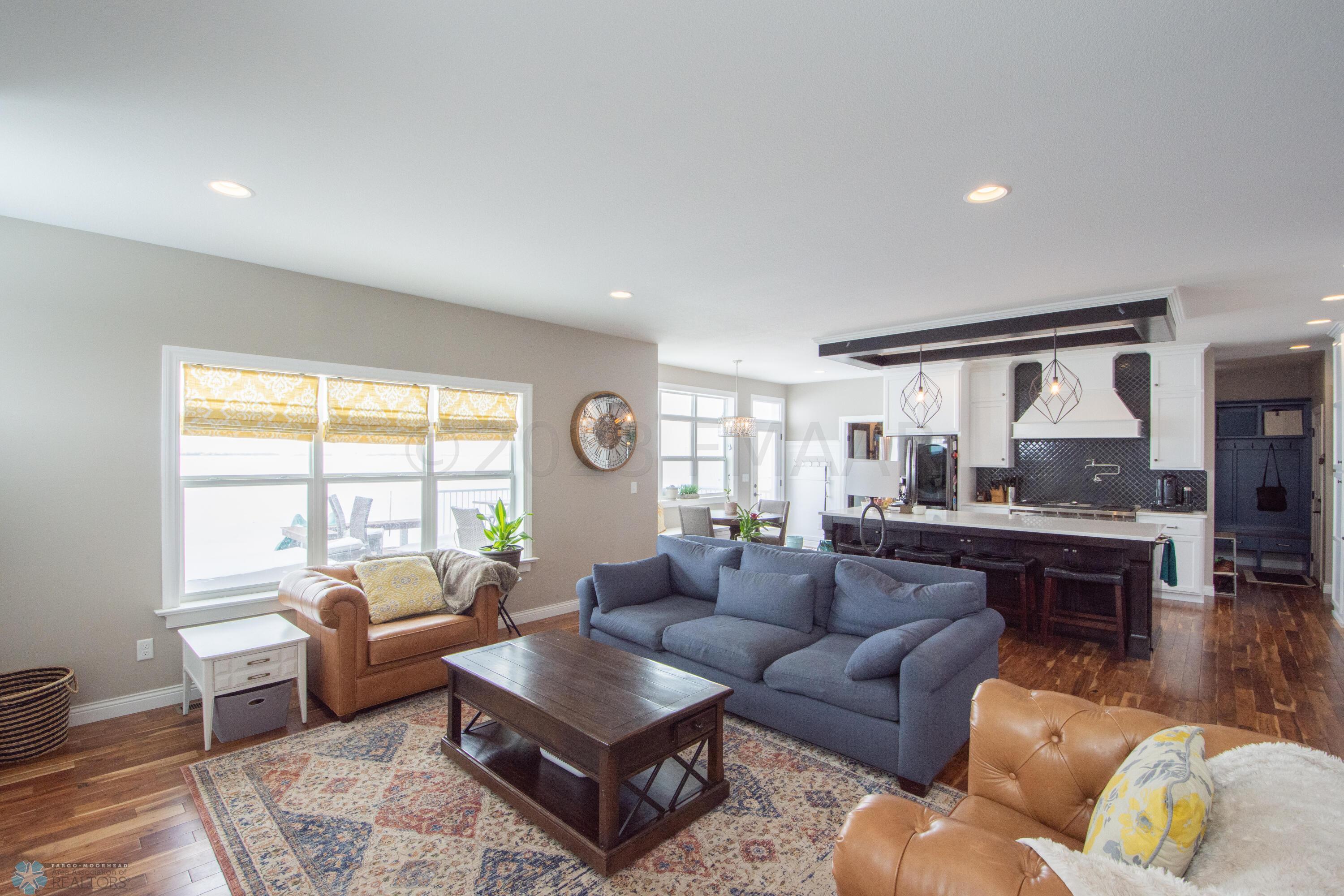 Main floor living room-9 foot ceilings