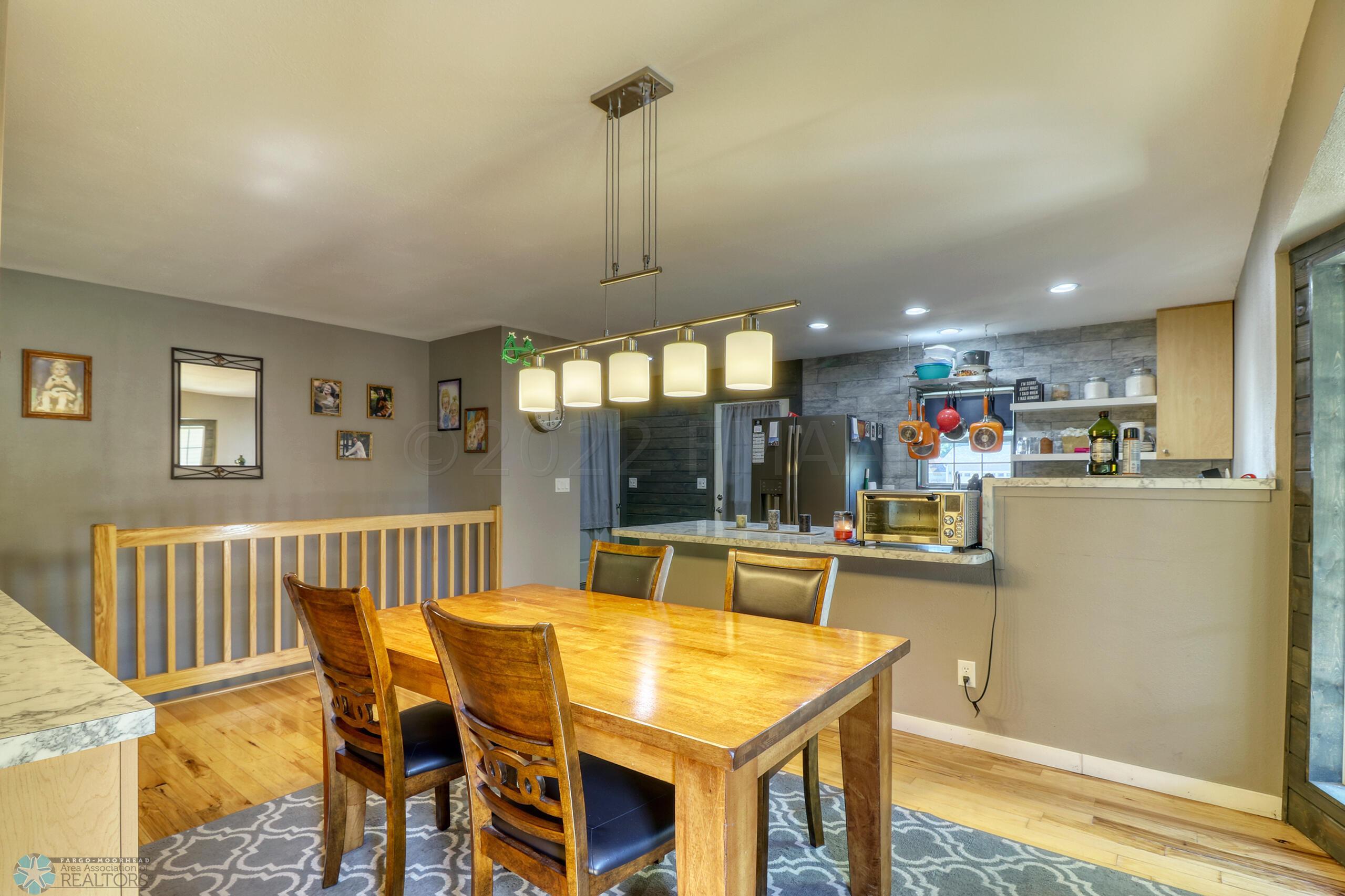 Dining Area1_2