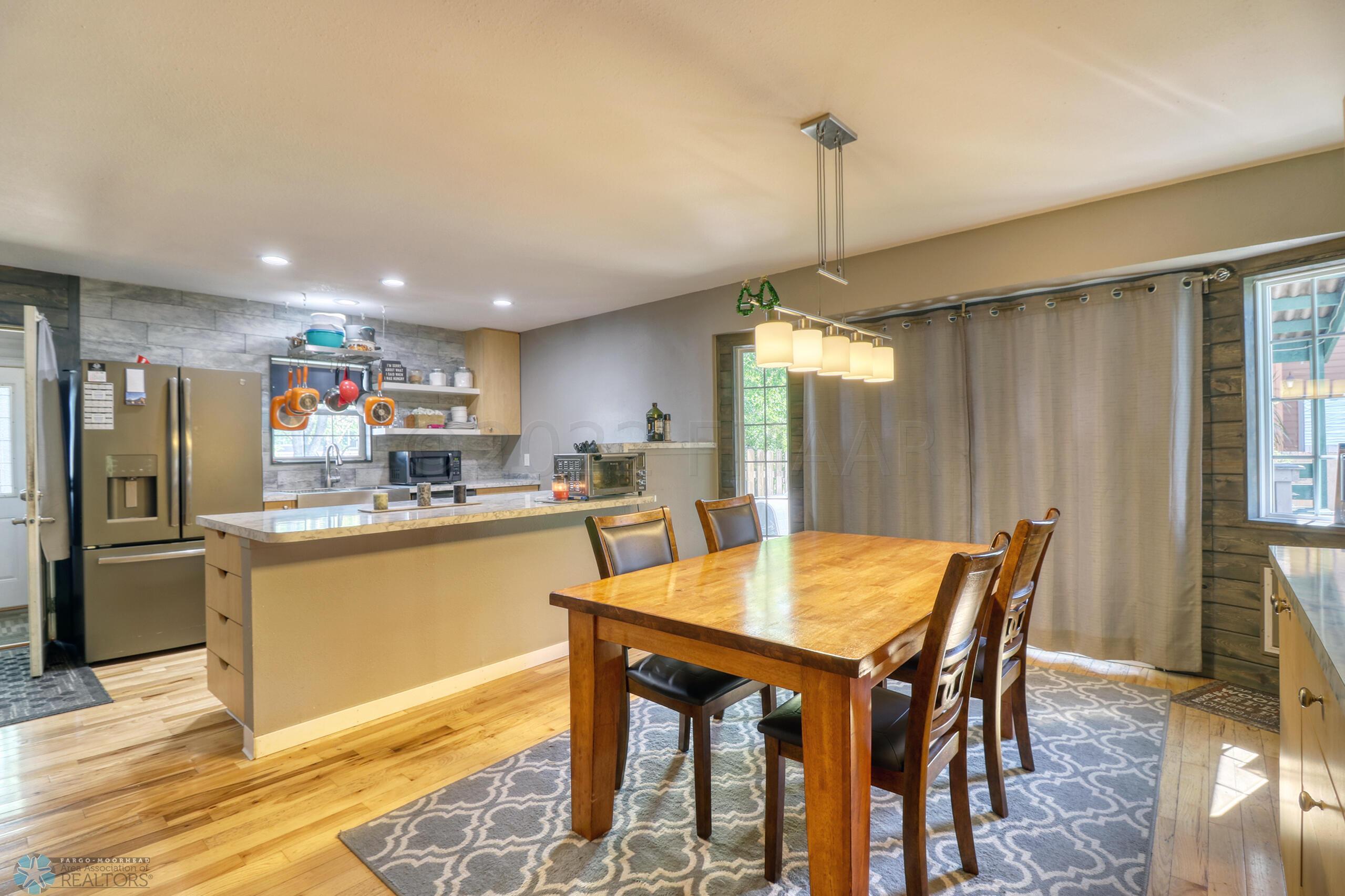 Dining Area1_3