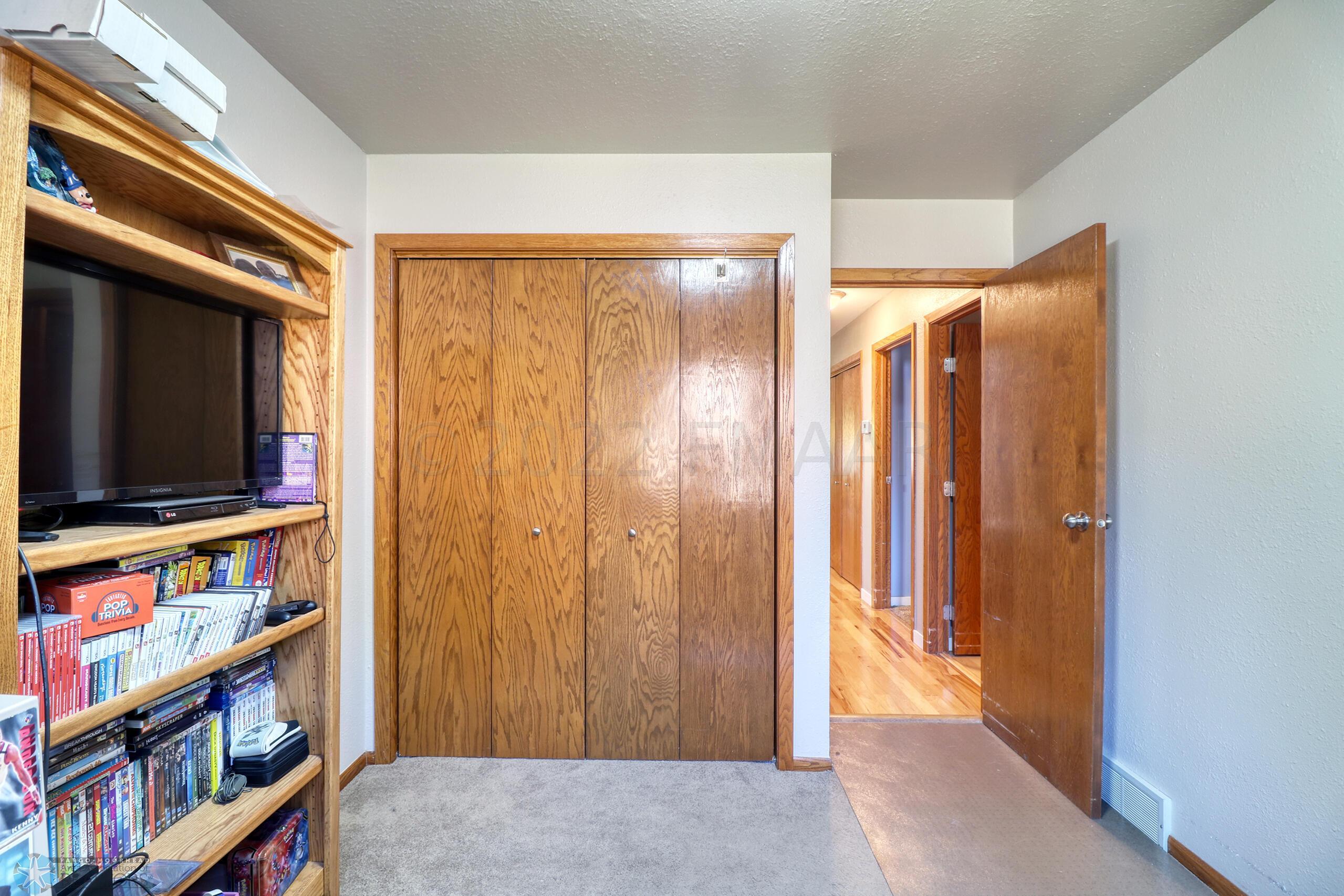 Bedroom1_2