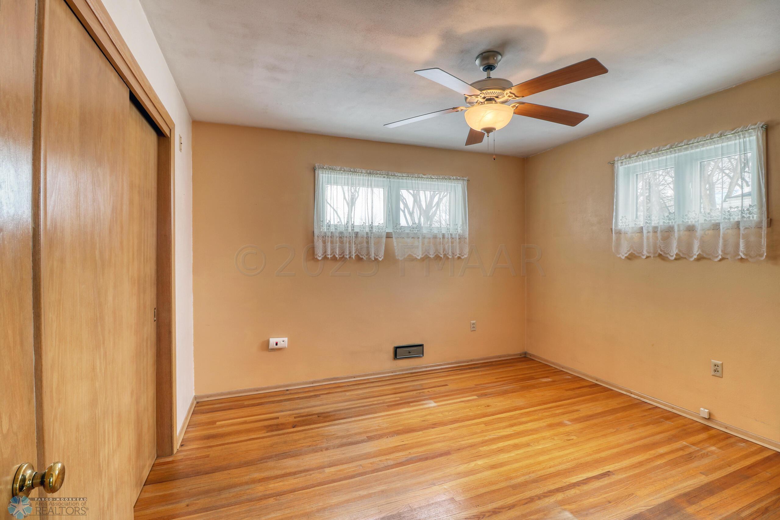 Bedroom1_1