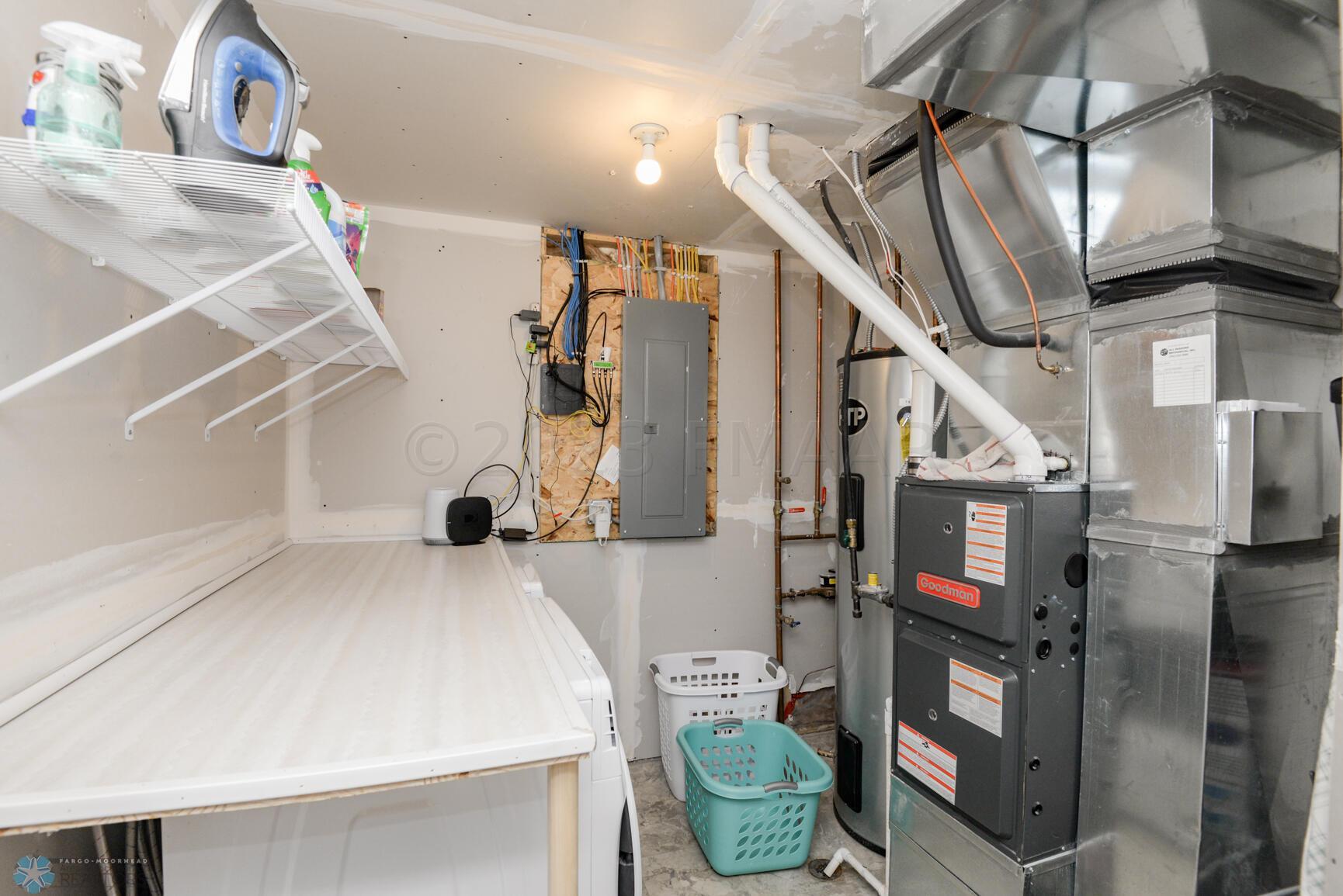 Laundry/Utilities