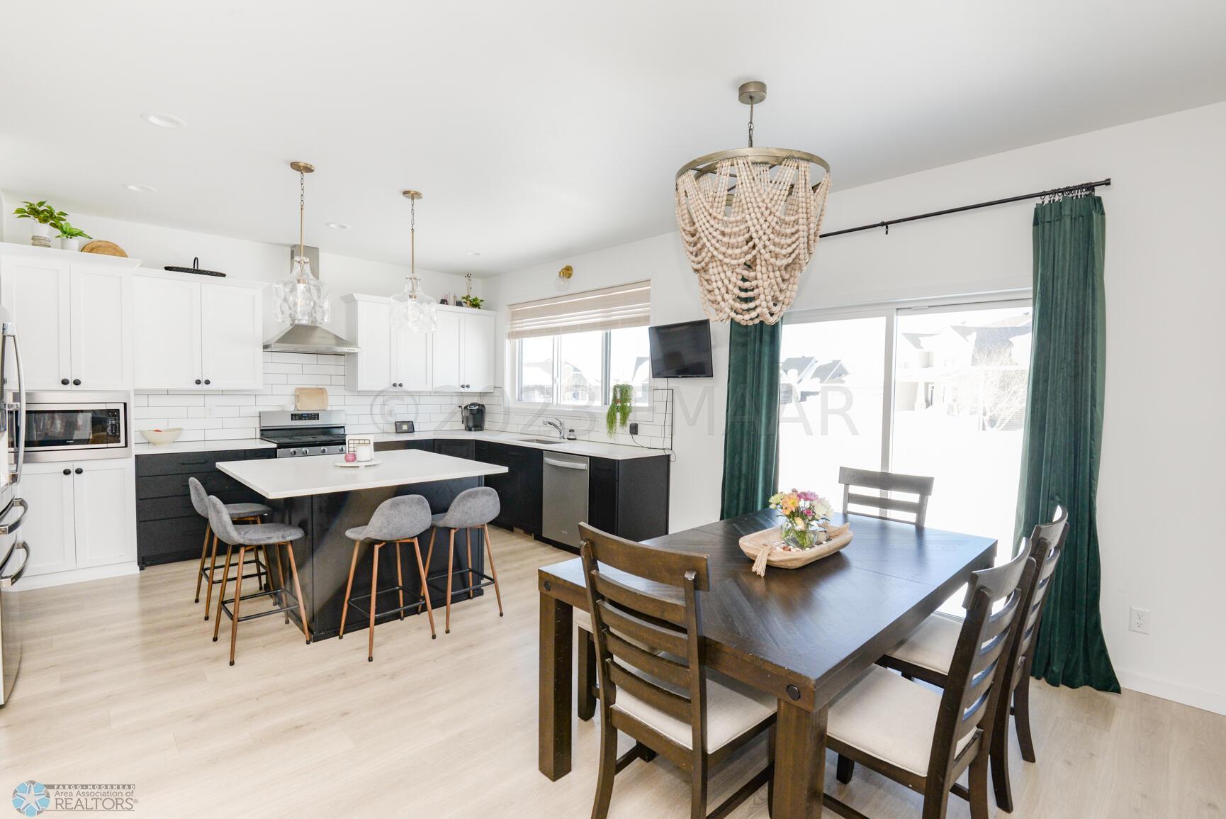 Kitchen/Dining