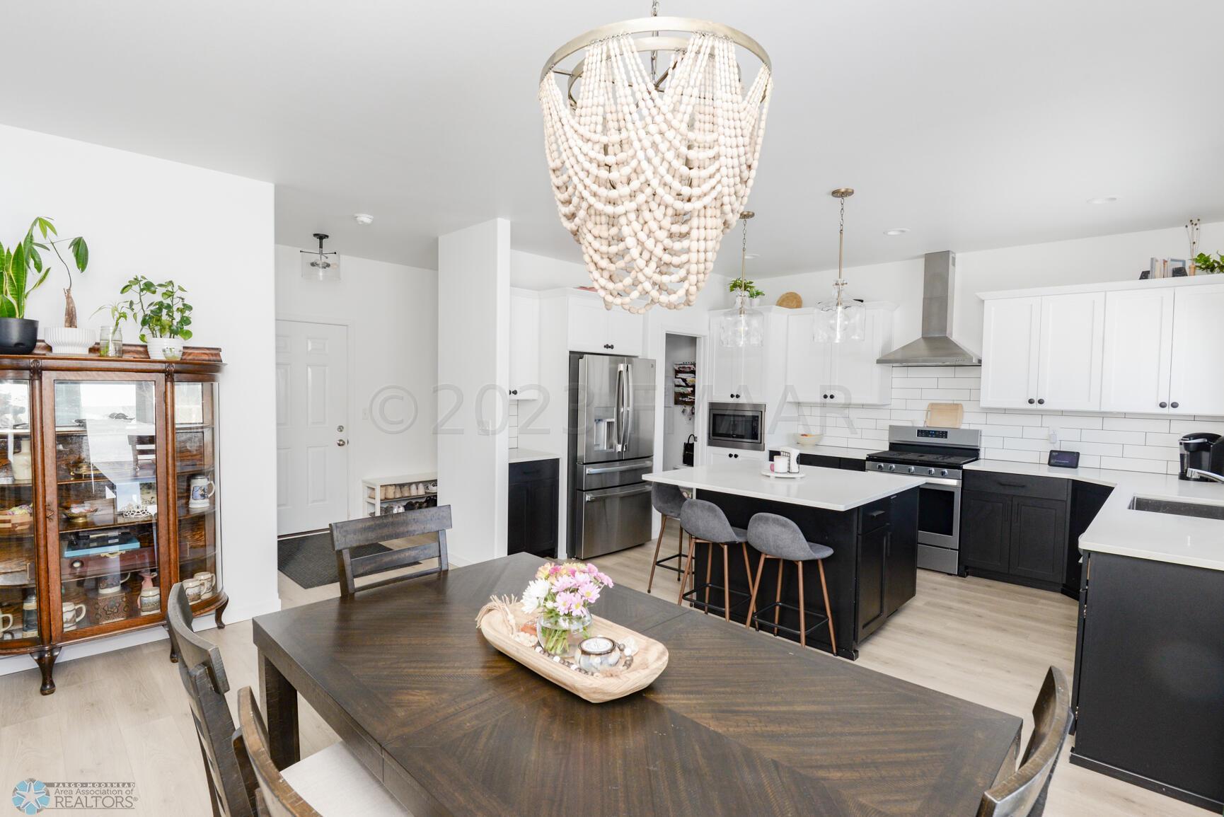 Kitchen/Dining