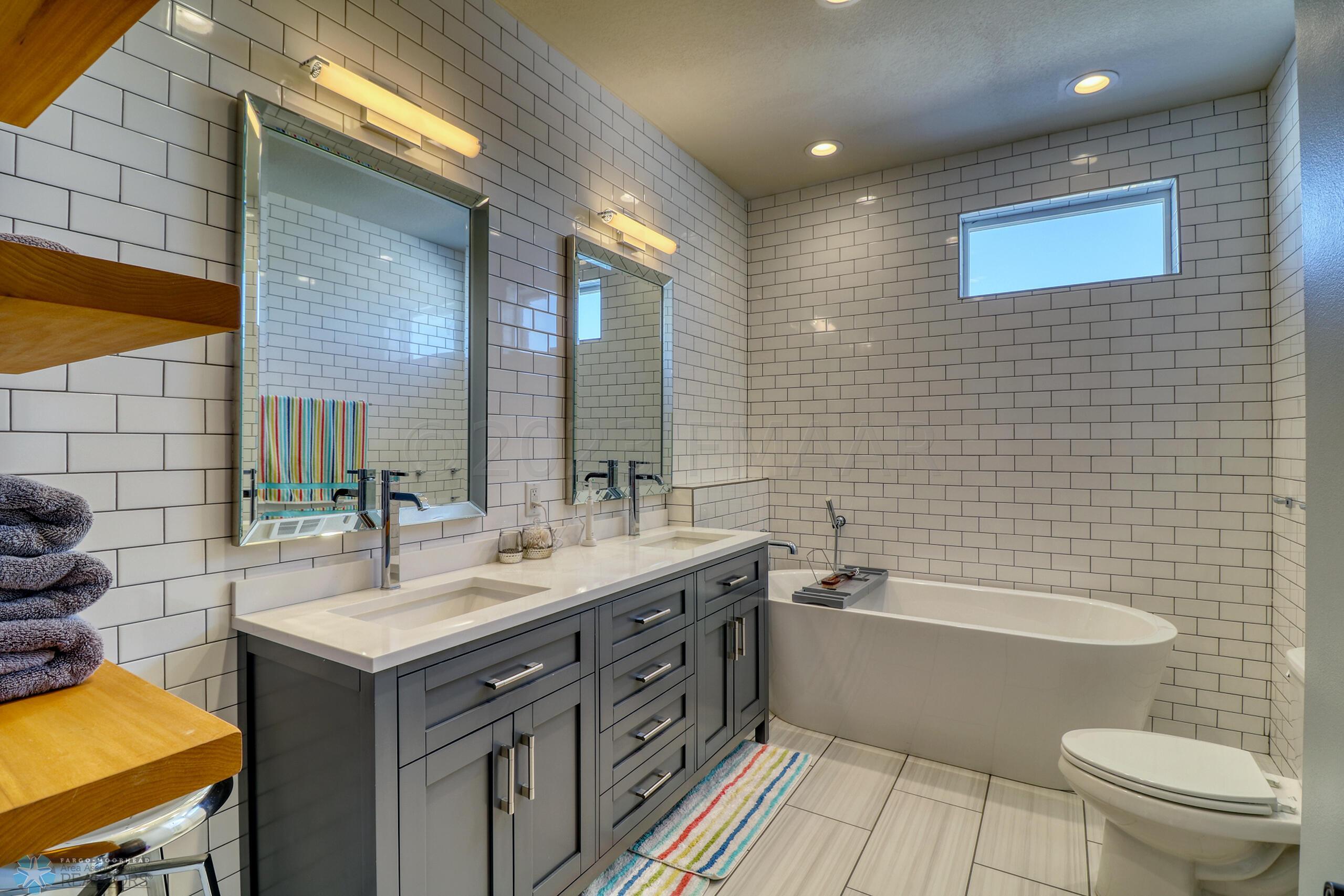 Upstairs Bathroom