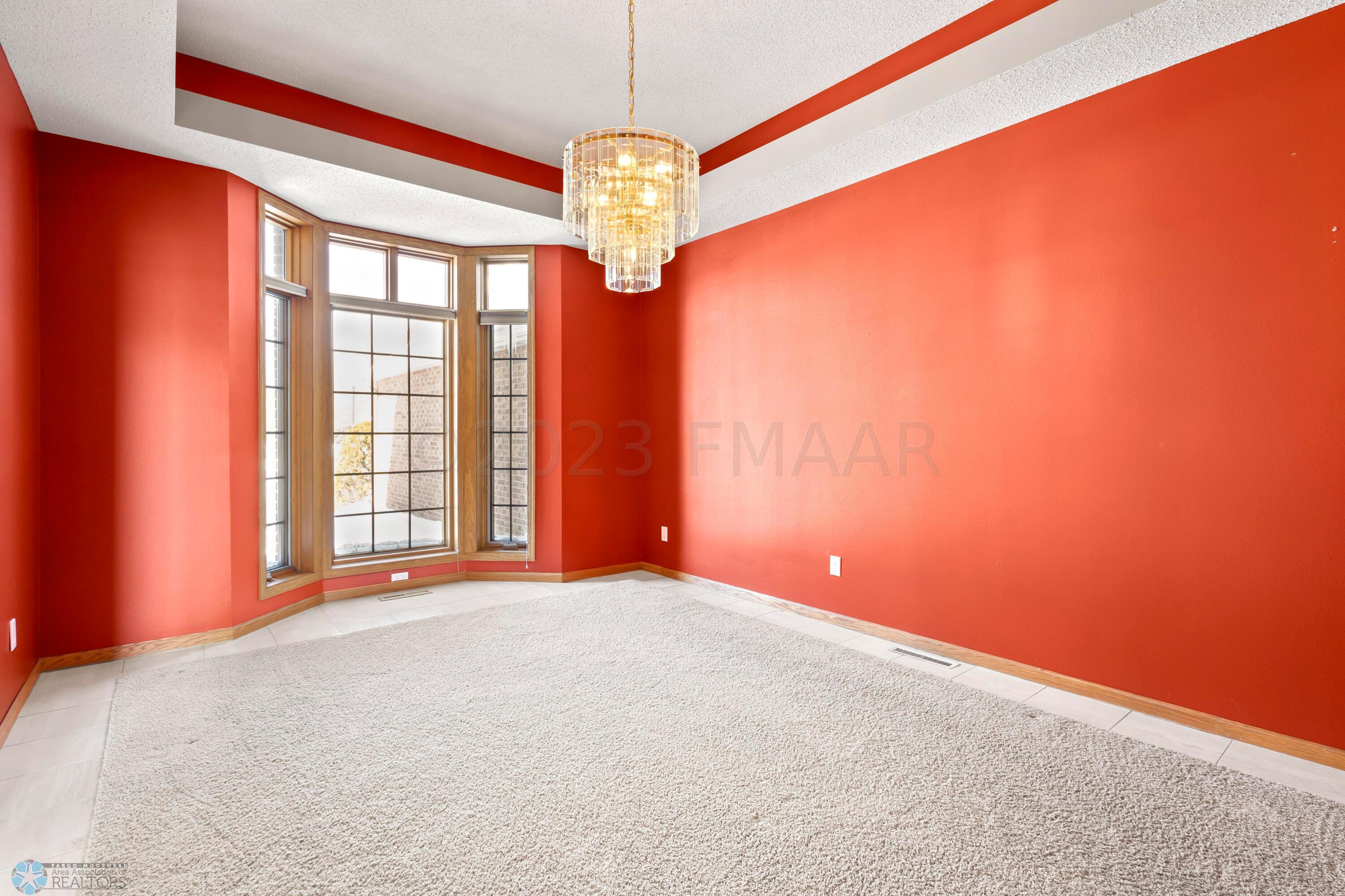 Formal Dining