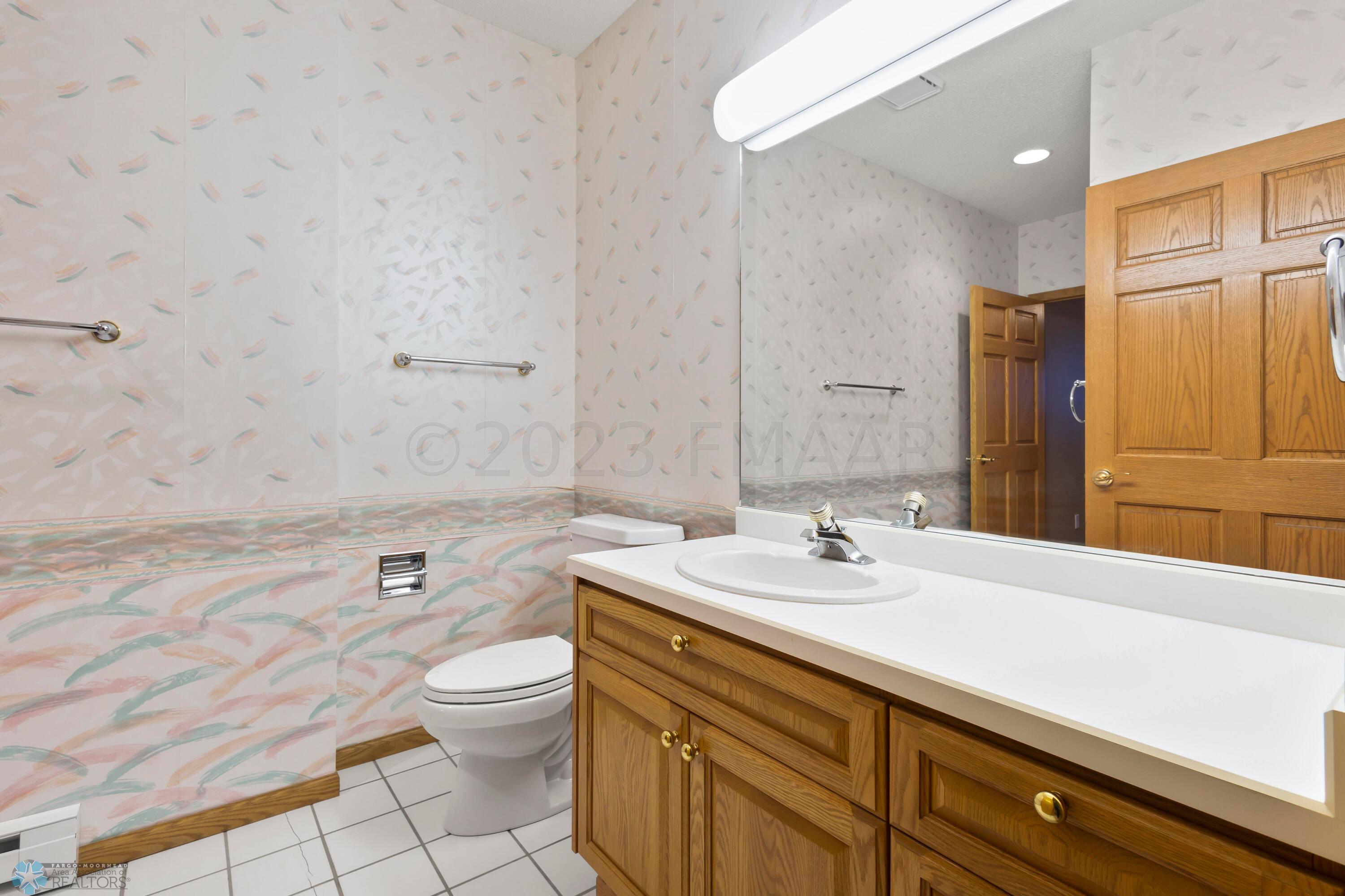 3/4 En Suite Bathroom