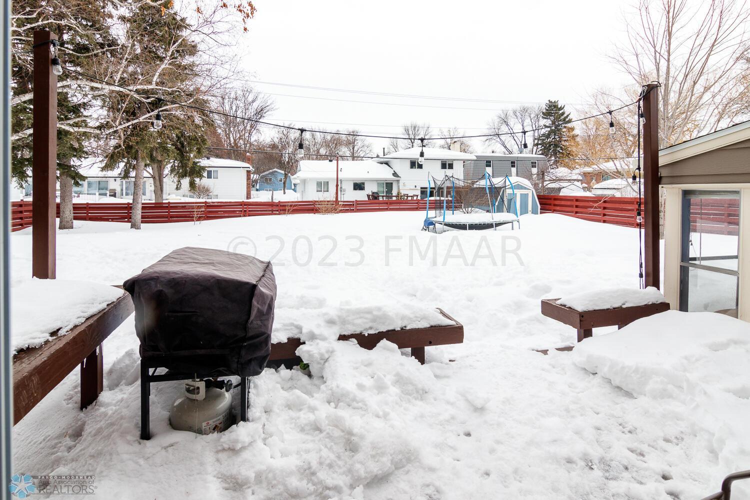 Deck & Backyard