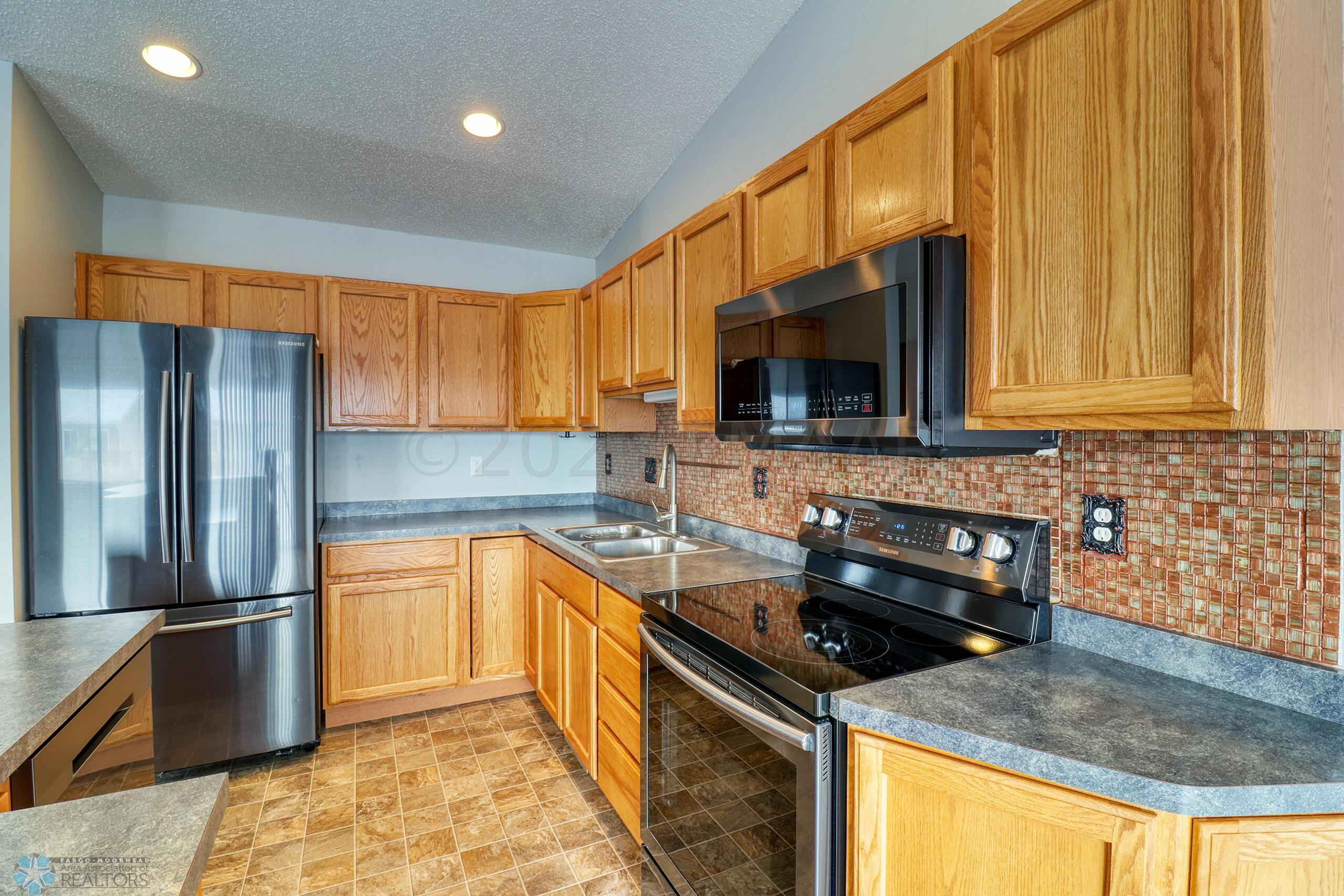 Kitchen 3