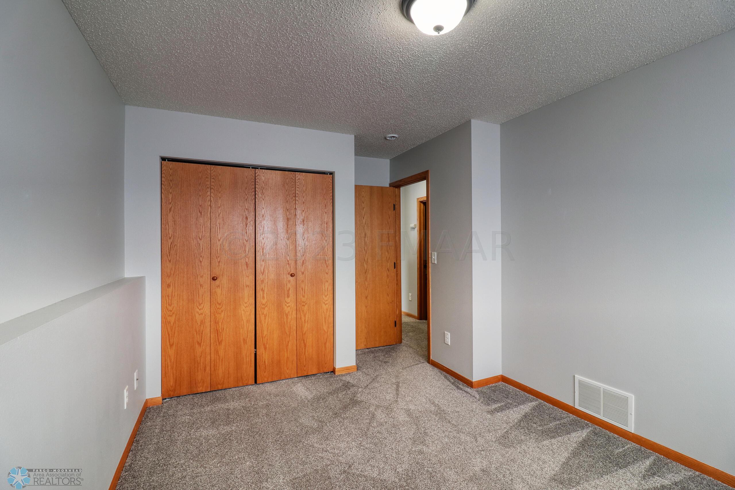 Basement Bedroom1_2