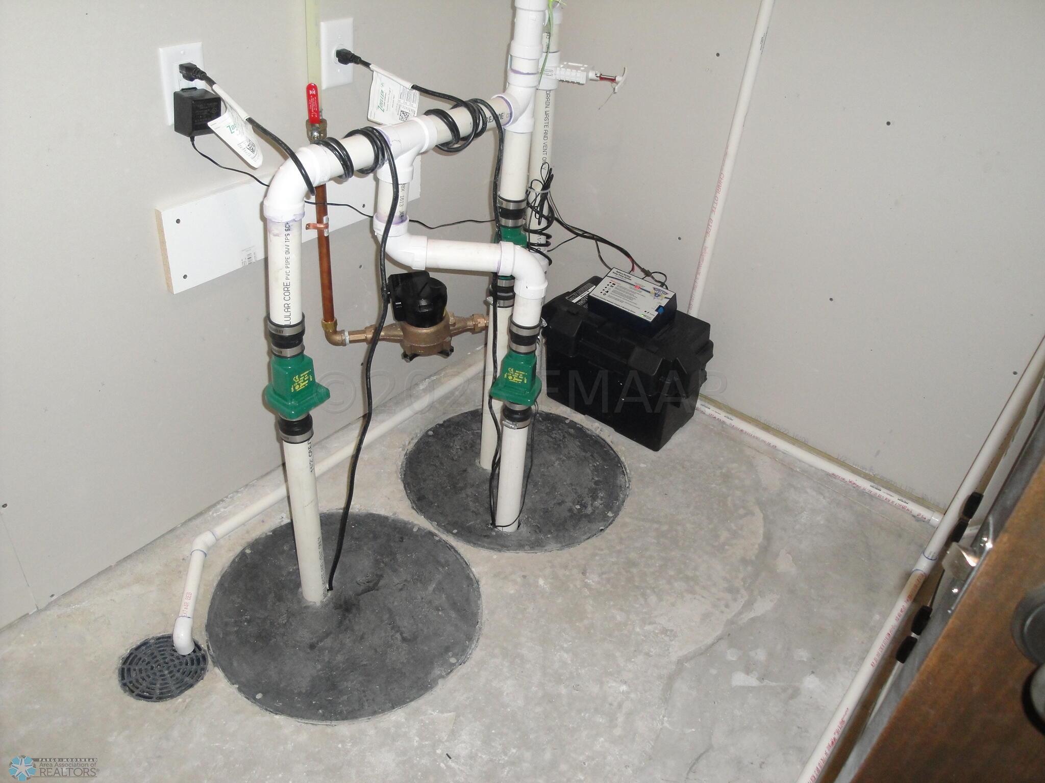 2 Sump pumps/pits