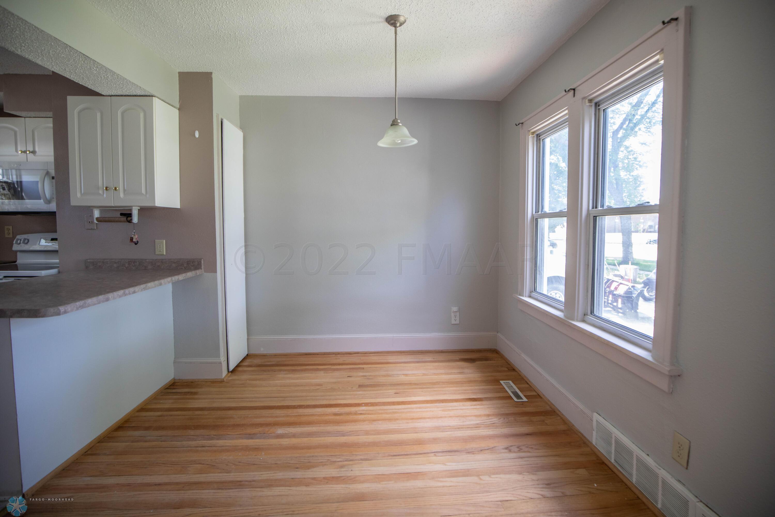 1622 4th Ave S, Fargo