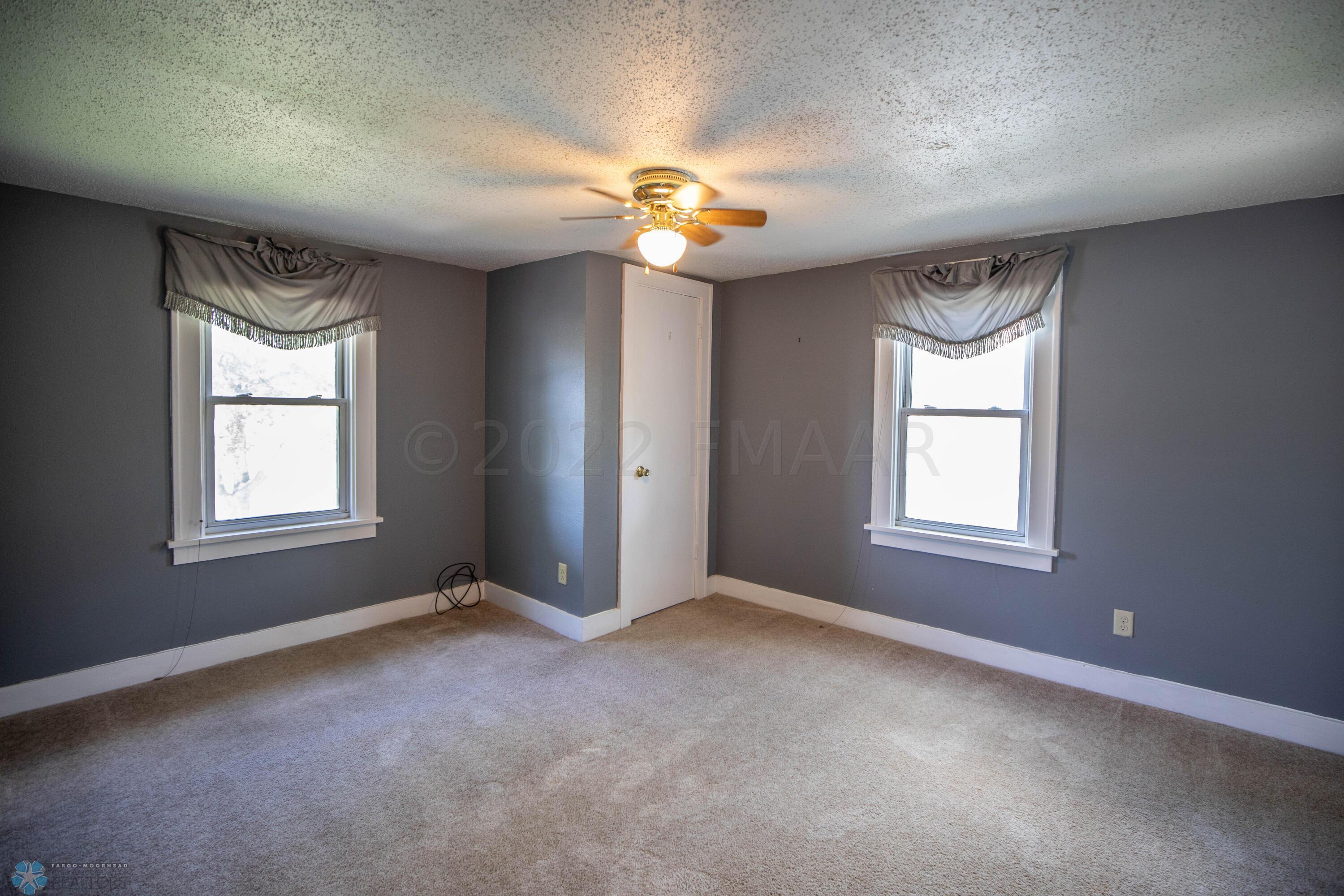 1622 4th Ave S, Fargo