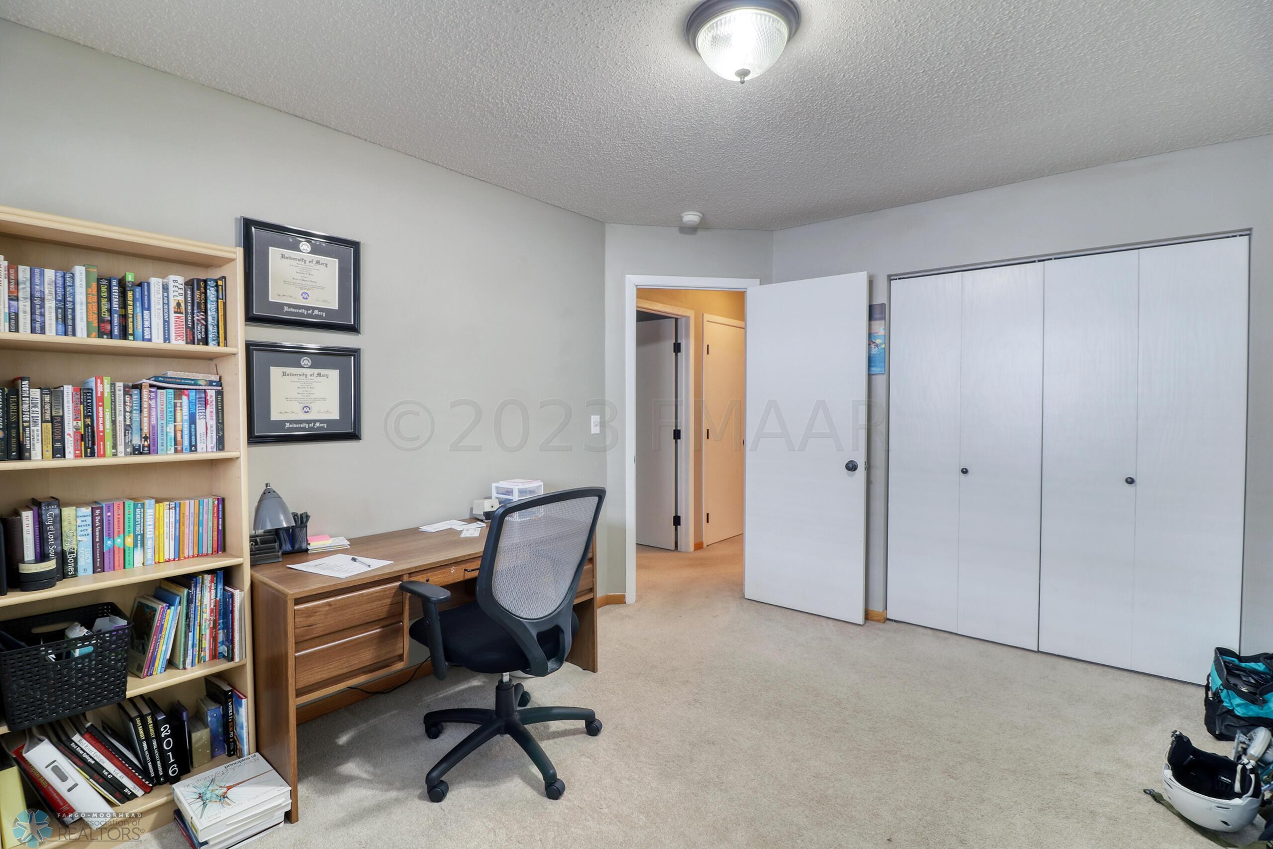 Basement Bedroom2_2