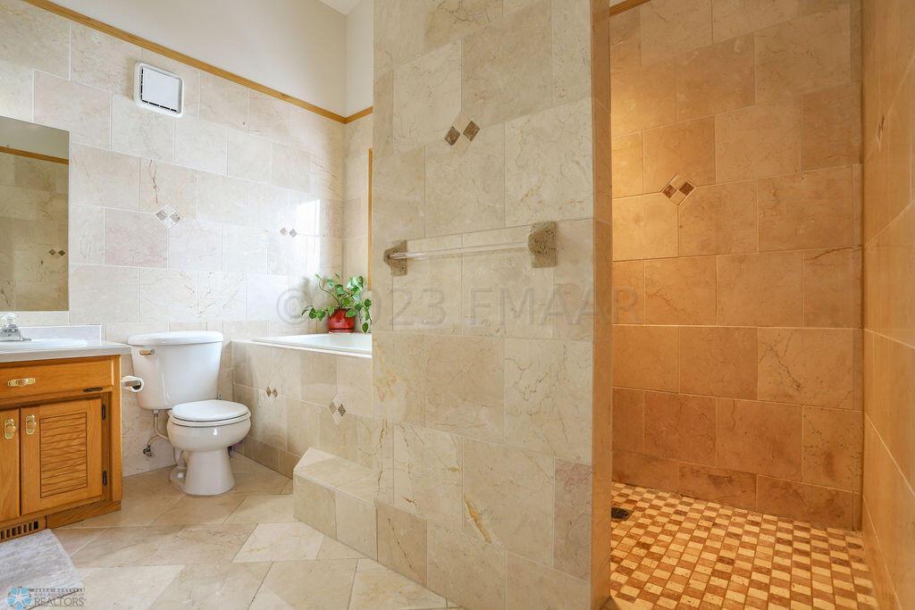 Gorgeous tile