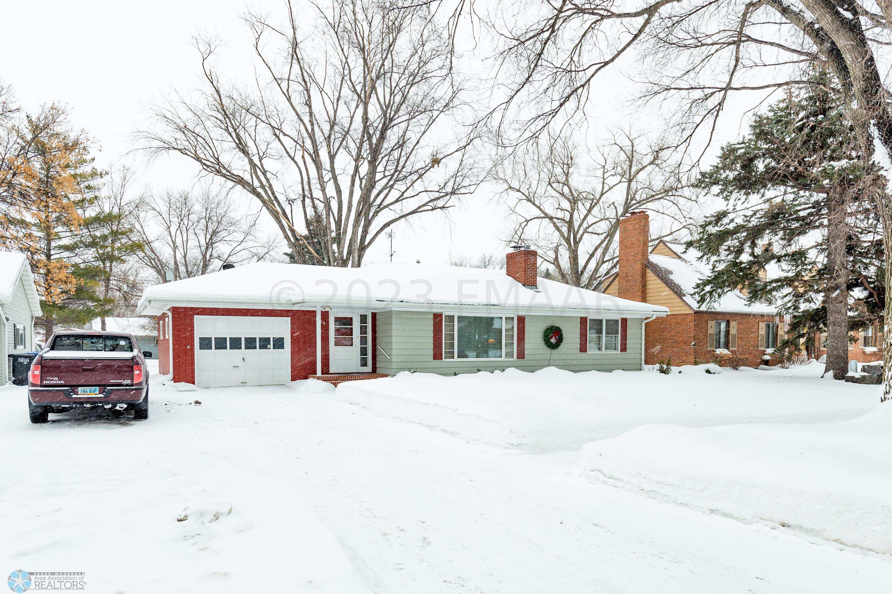 1209 1st St. N. Fargo