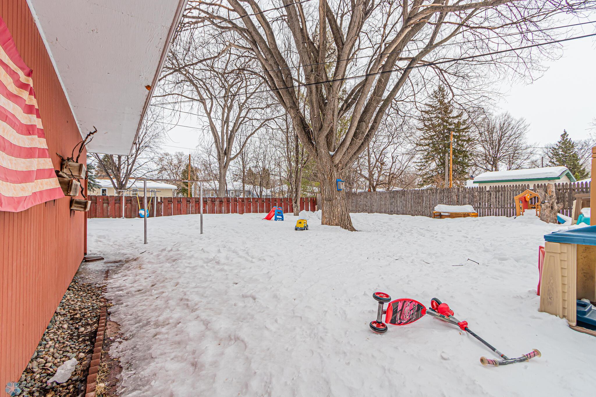 208 15th St S, Moorhead, MN 56560-02