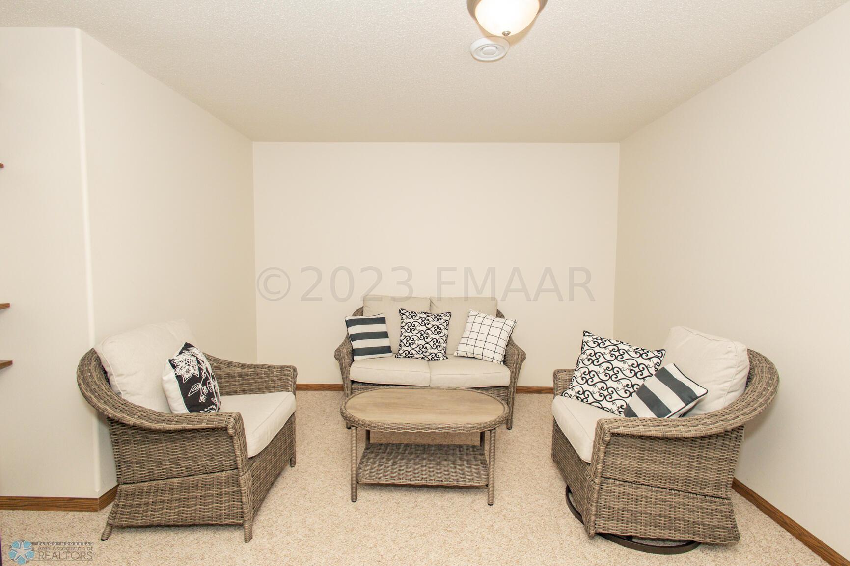 Flex Room
