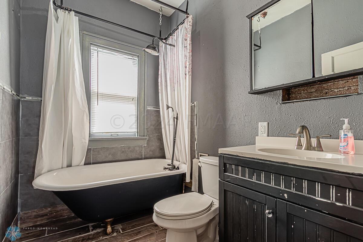 1007 14th St S, Fargo, ND-14