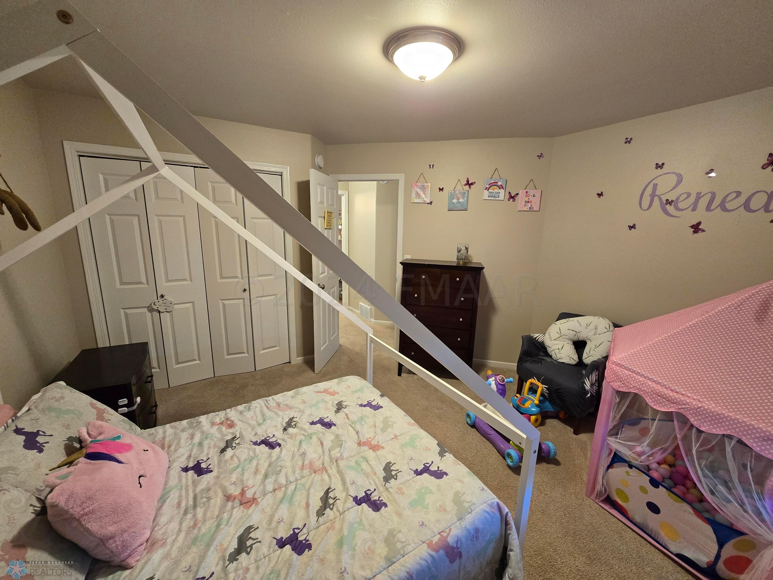 Upper bed 1