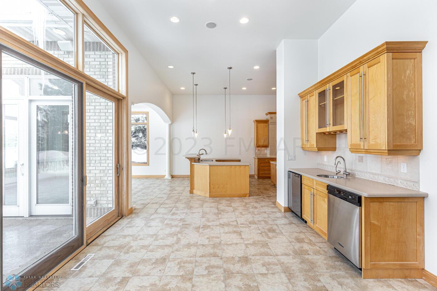 Wet Bar in Kitchen
