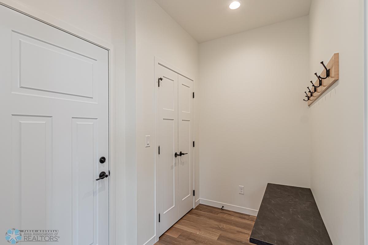 7344 30th St S, Fargo, ND-19.jpg