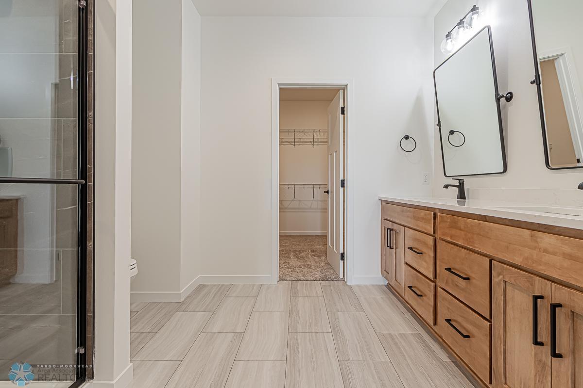 7344 30th St S, Fargo, ND-24.jpg