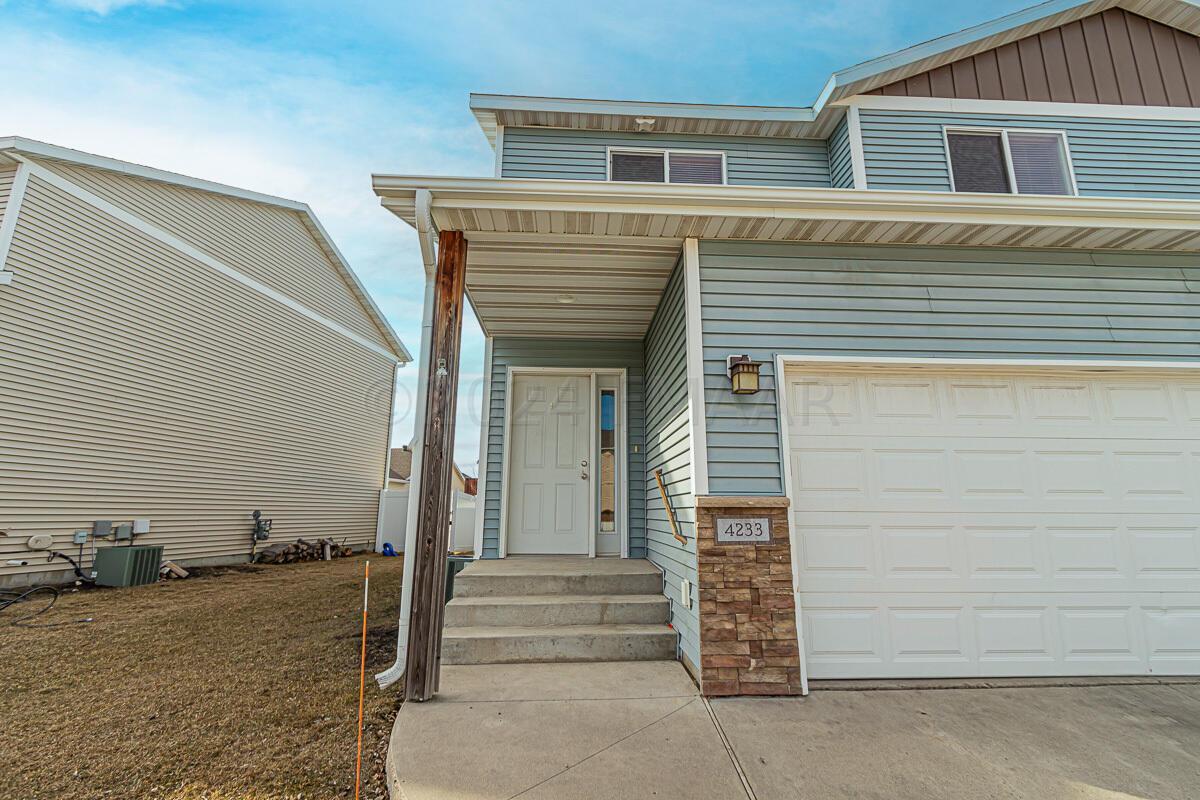 4233 51st St S Fargo, ND-33