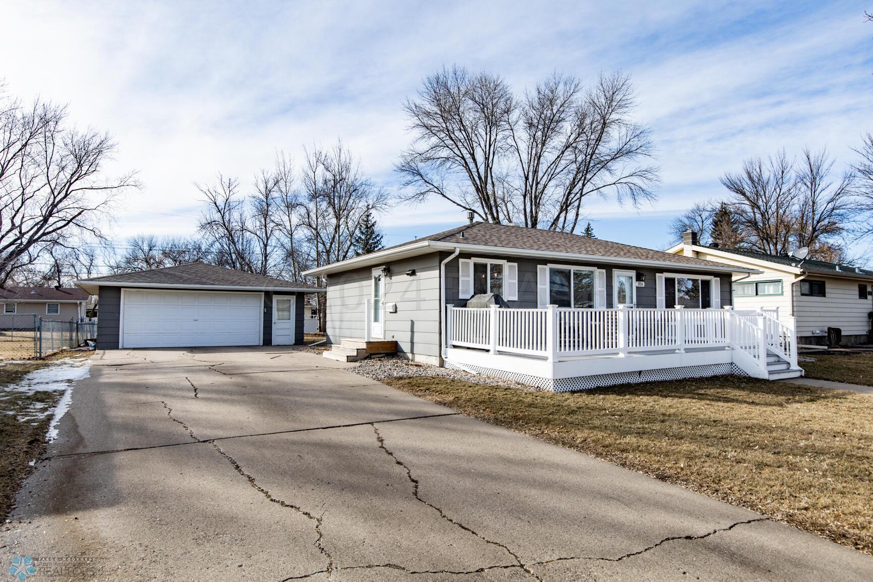 Front Exterior & Garage