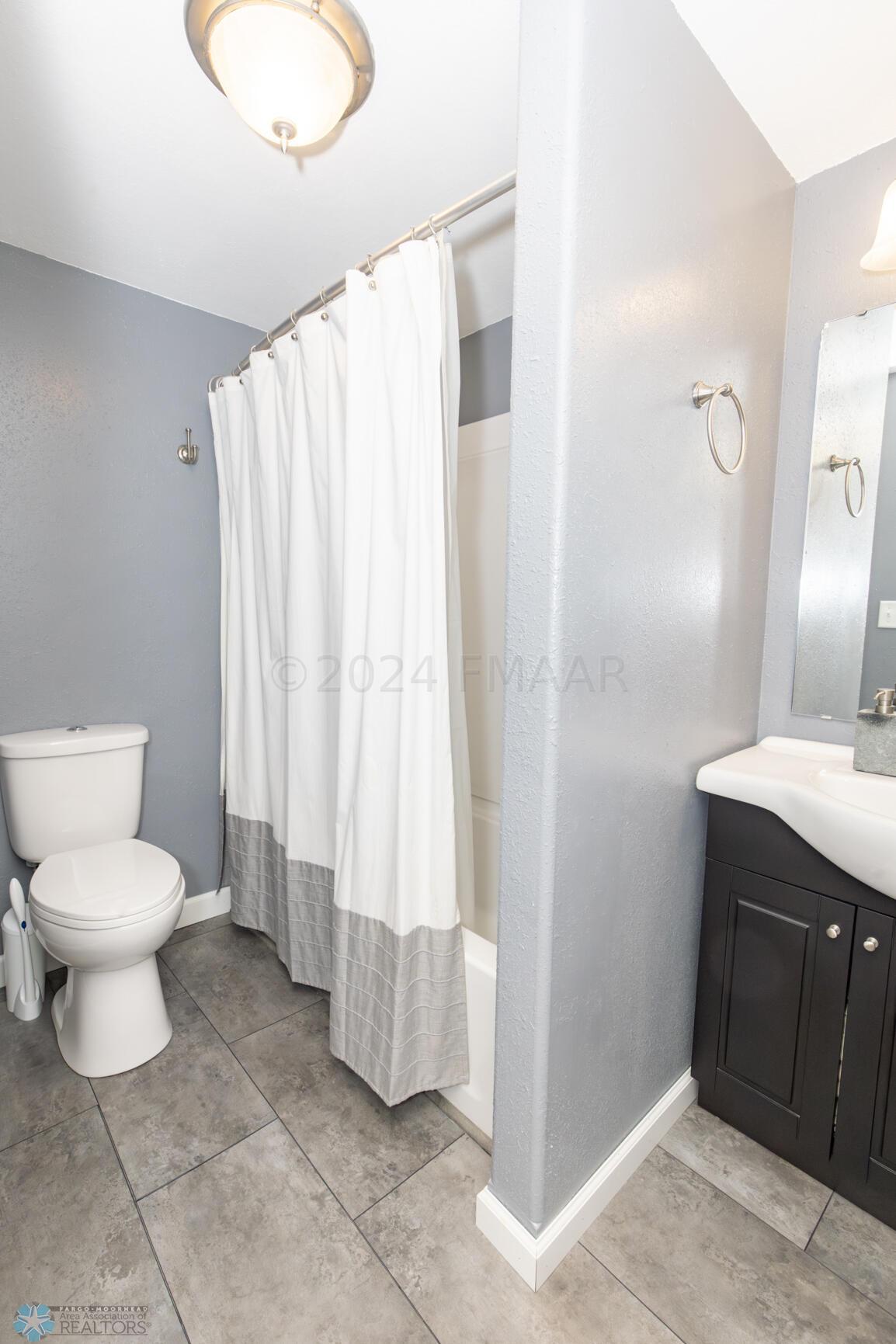 Bathroom 2