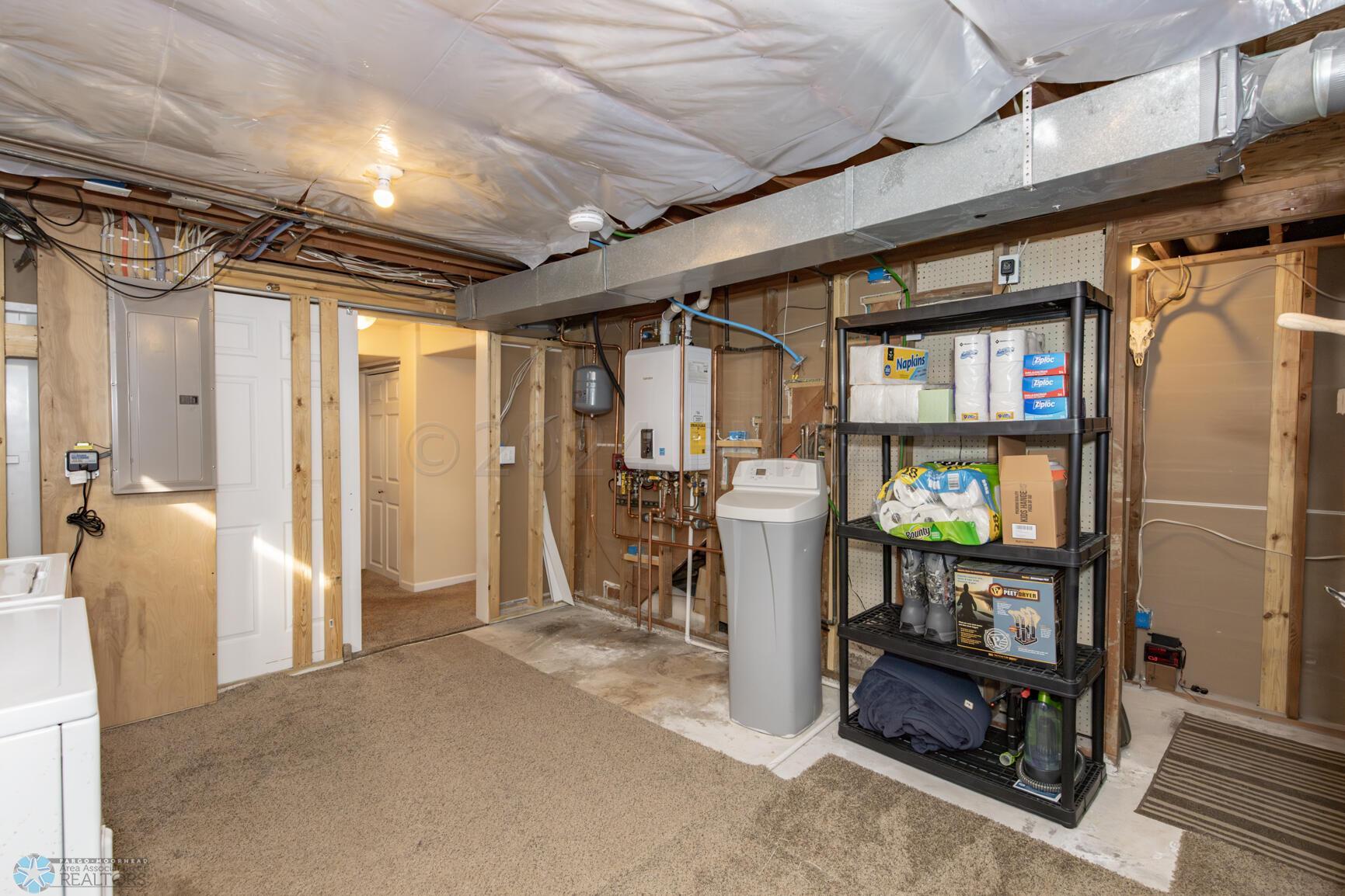 Laundry/Utilities