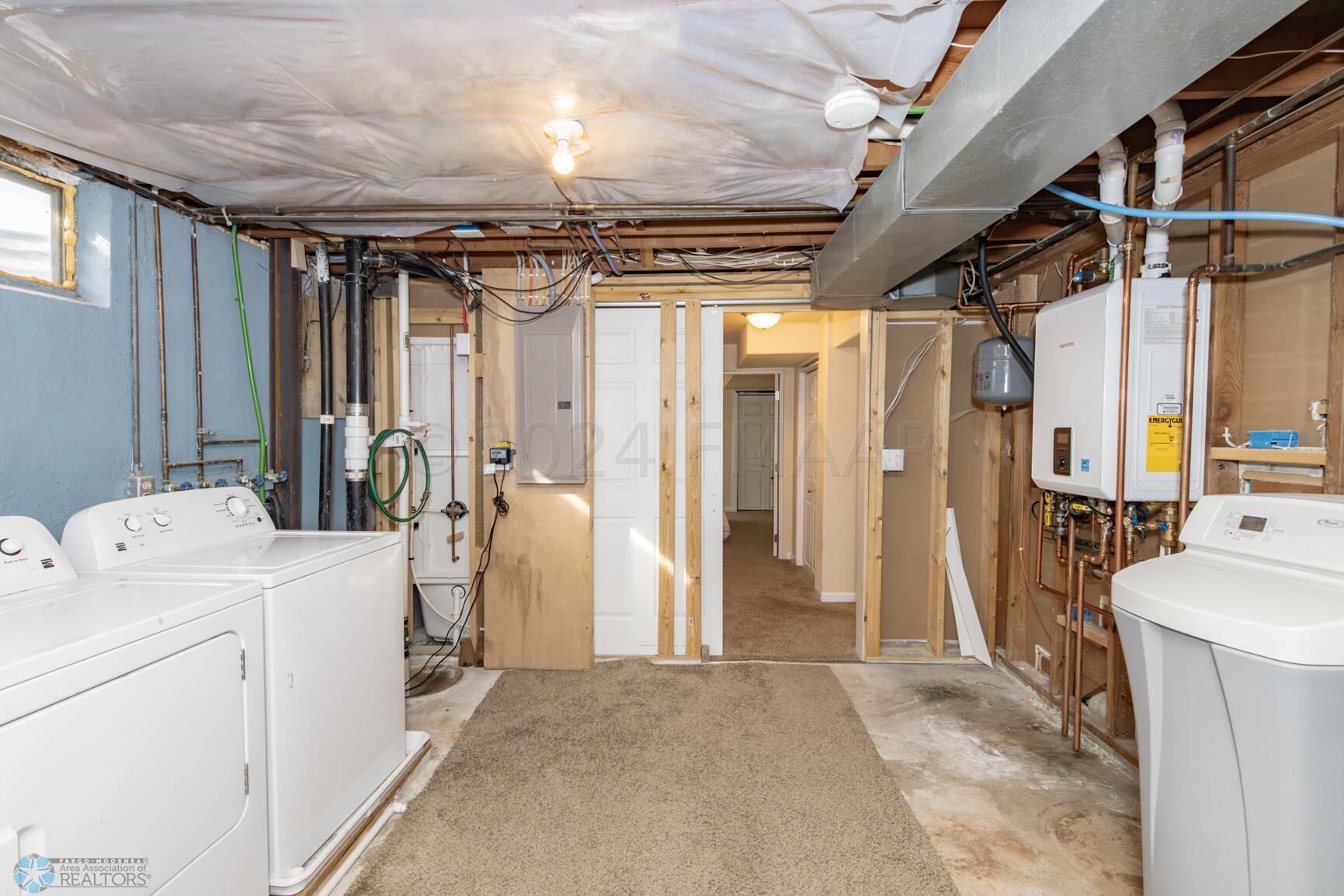Laundry/Utilities